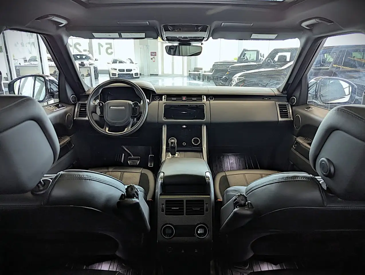 Land Rover Range Rover Sport снимка Land Rover Range Rover Sport