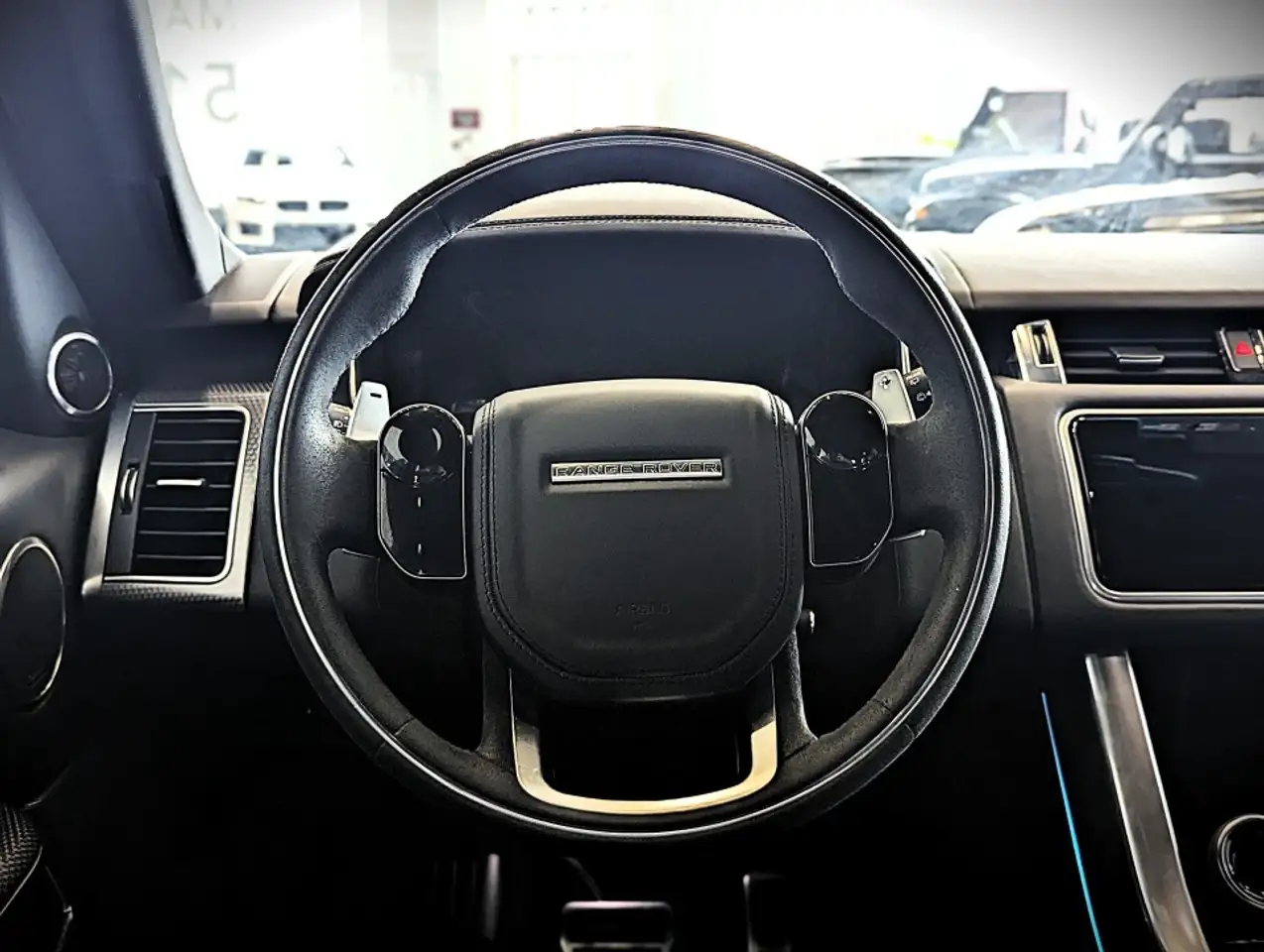Land Rover Range Rover Sport снимка Land Rover Range Rover Sport