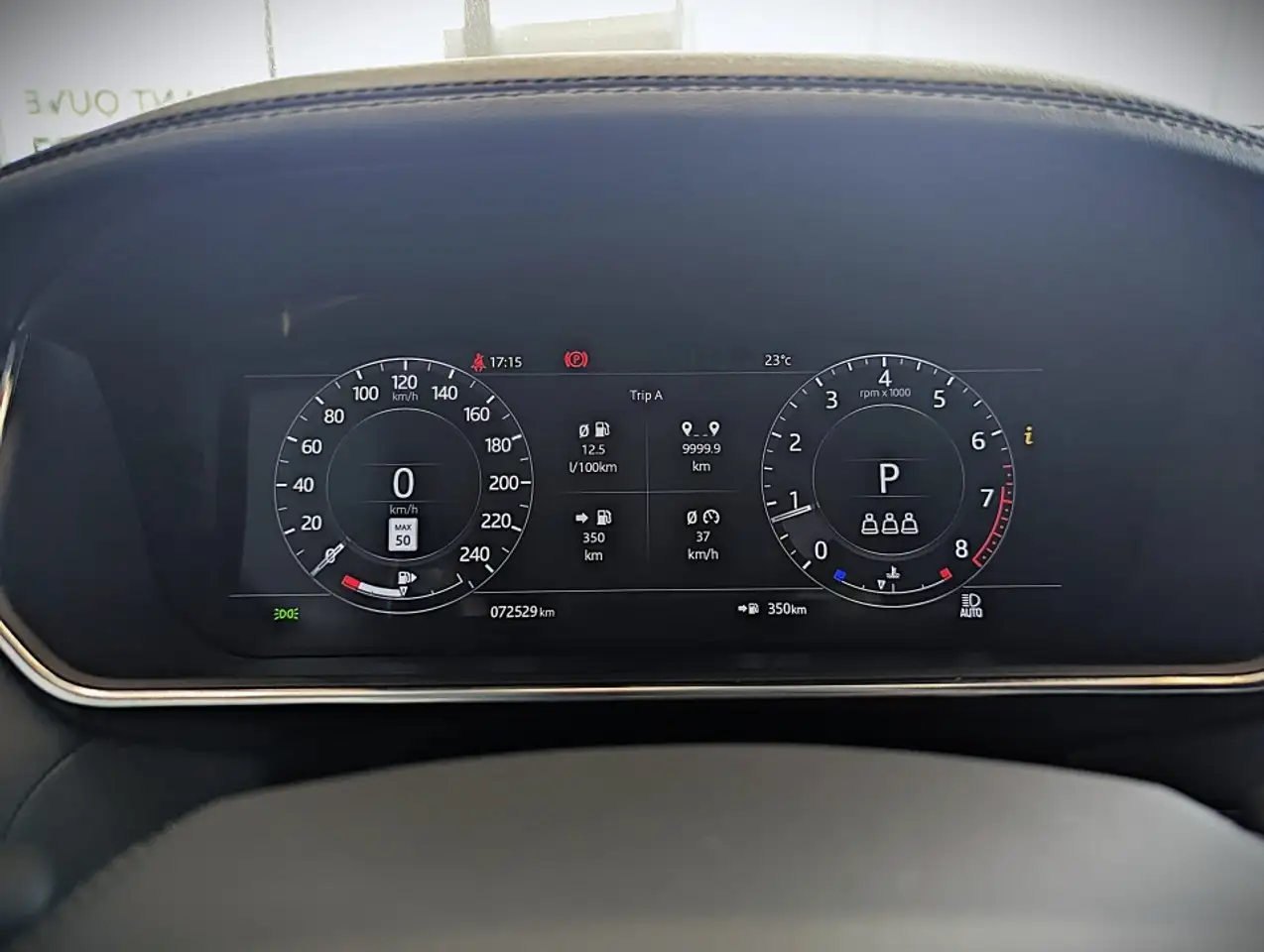 Land Rover Range Rover Sport снимка Land Rover Range Rover Sport