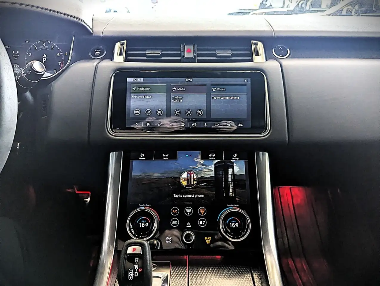 Land Rover Range Rover Sport снимка Land Rover Range Rover Sport