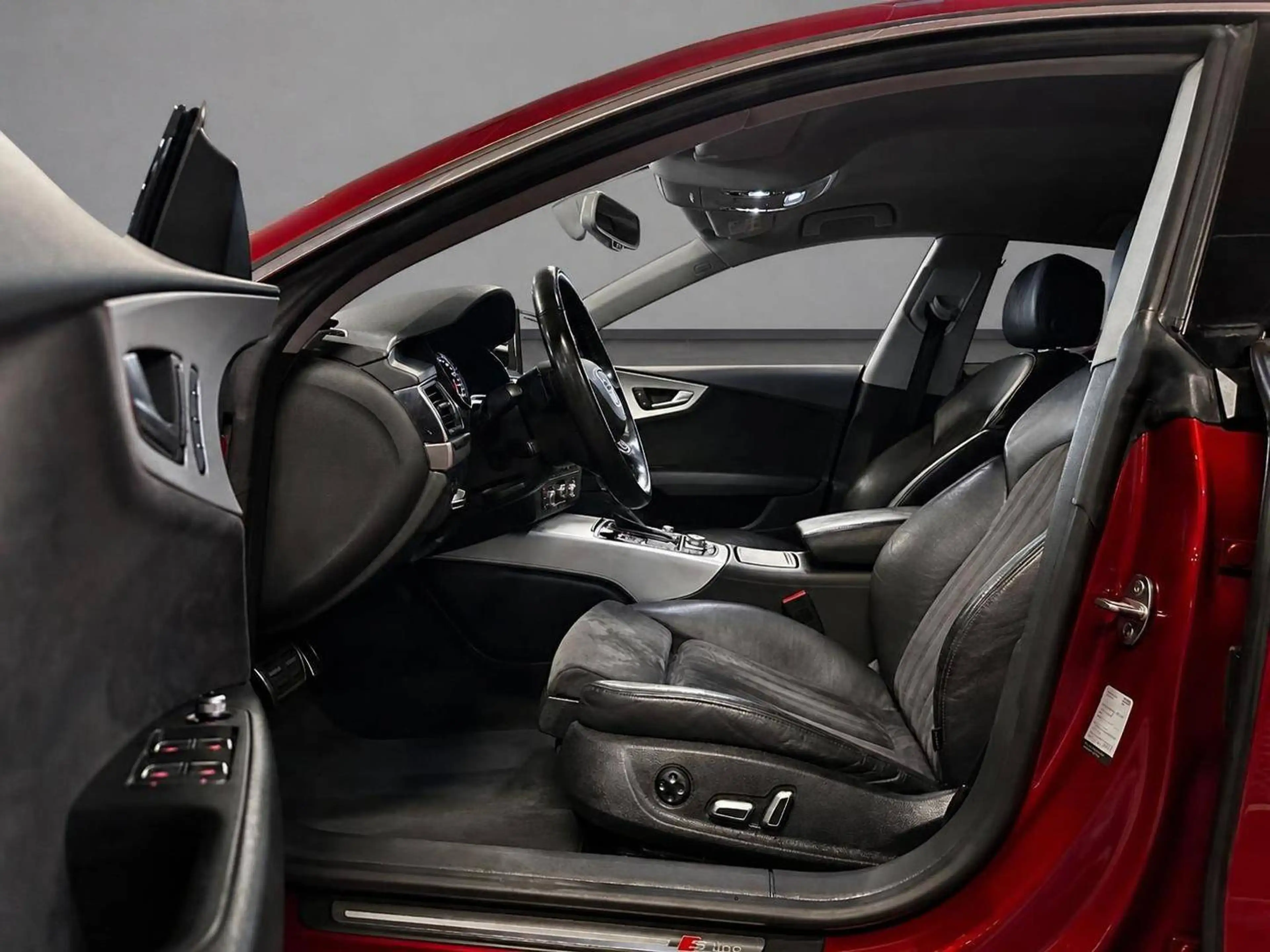 Audi A7 Sportback 3.0 TDI quattro S Line — photo 9