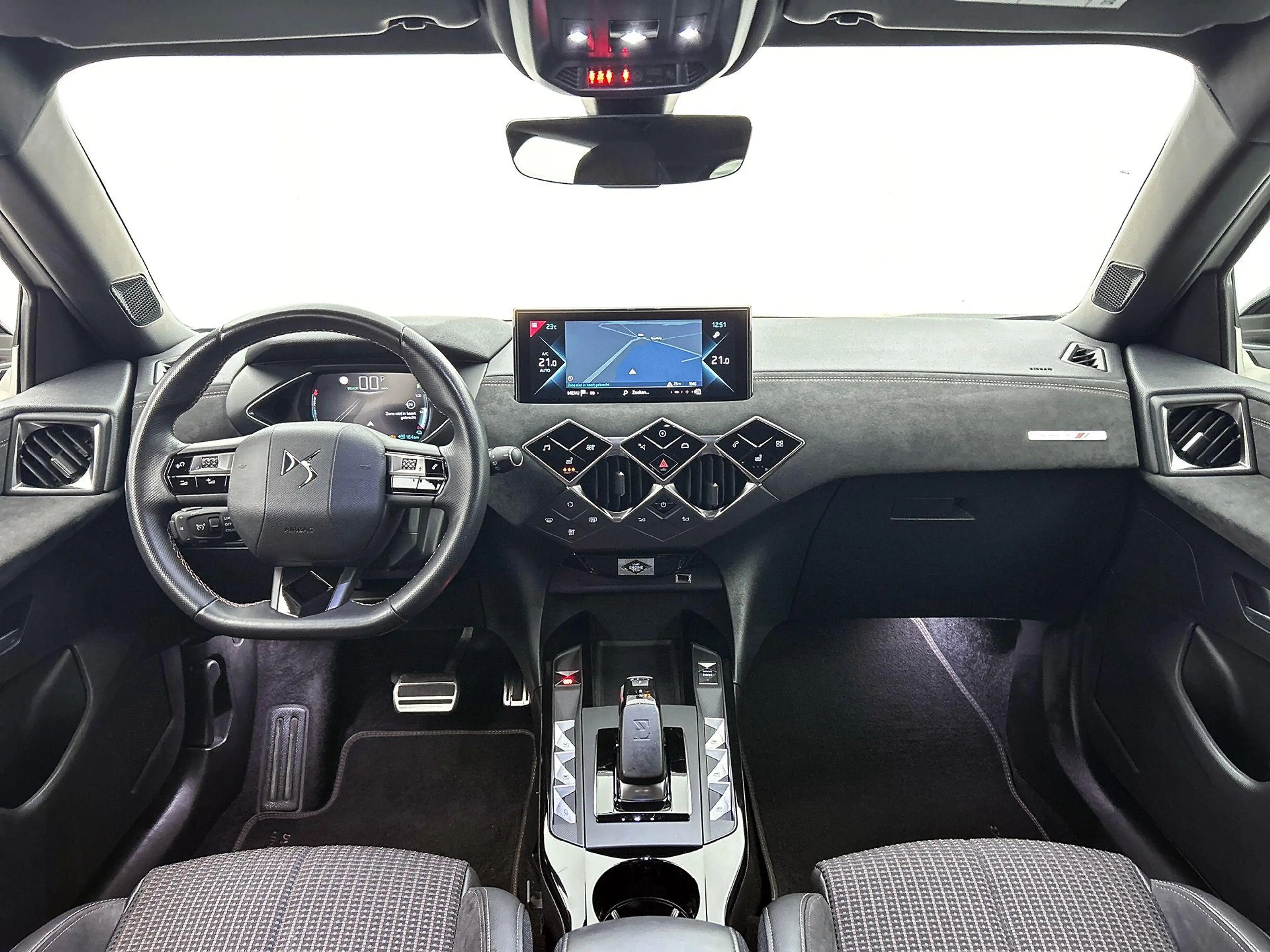 DS Automobiles DS 3 Crossback 136pk E-Tense Performance Line 50 kWh Automaat | 1 — photo 11