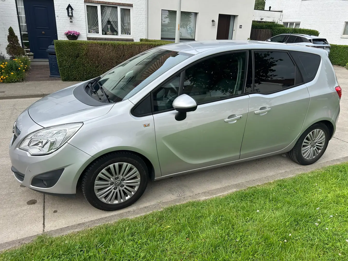 Opel Meriva 1.4i eco tec - 2