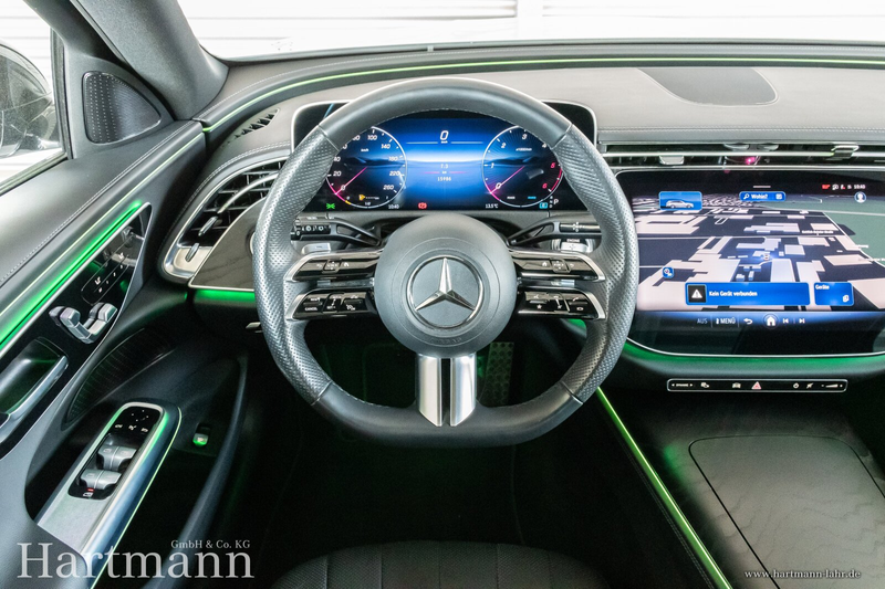 Mercedes-Benz E 220 E 220 d T AMG Night Panorama Leder AHK KeyGo 360 — photo 9