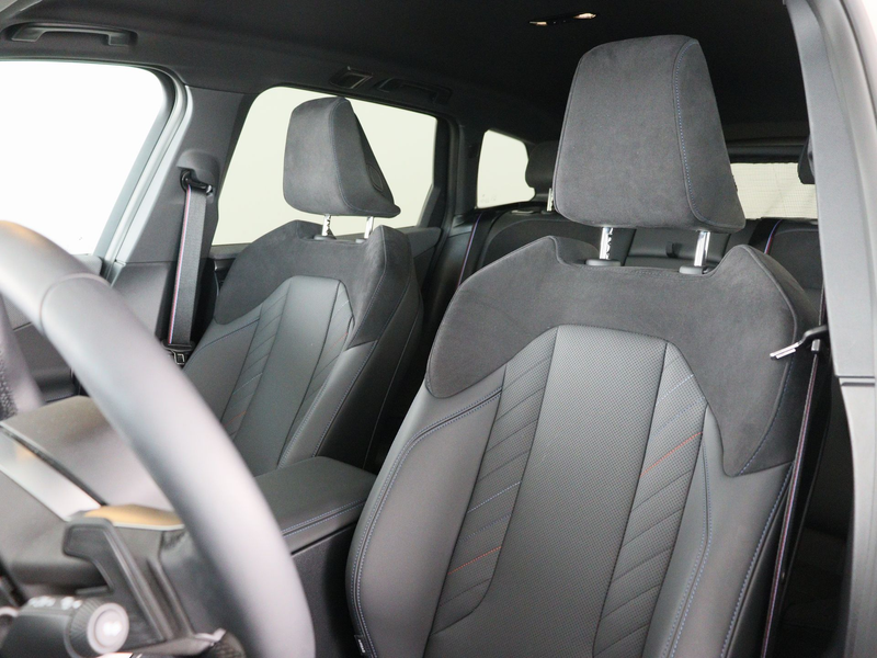 BMW X3 30e xDrive — photo 7
