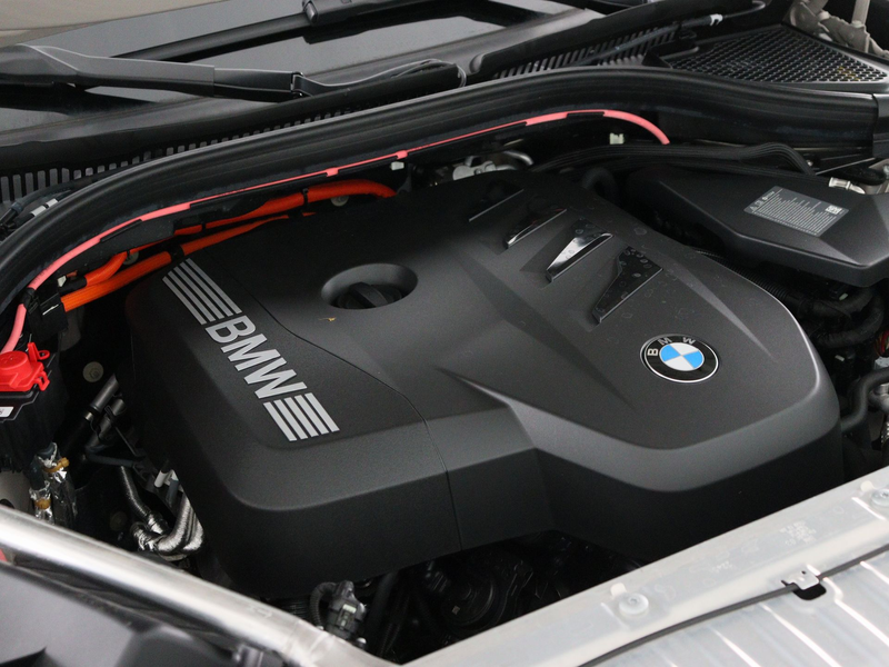 BMW X3 30e xDrive — photo 6