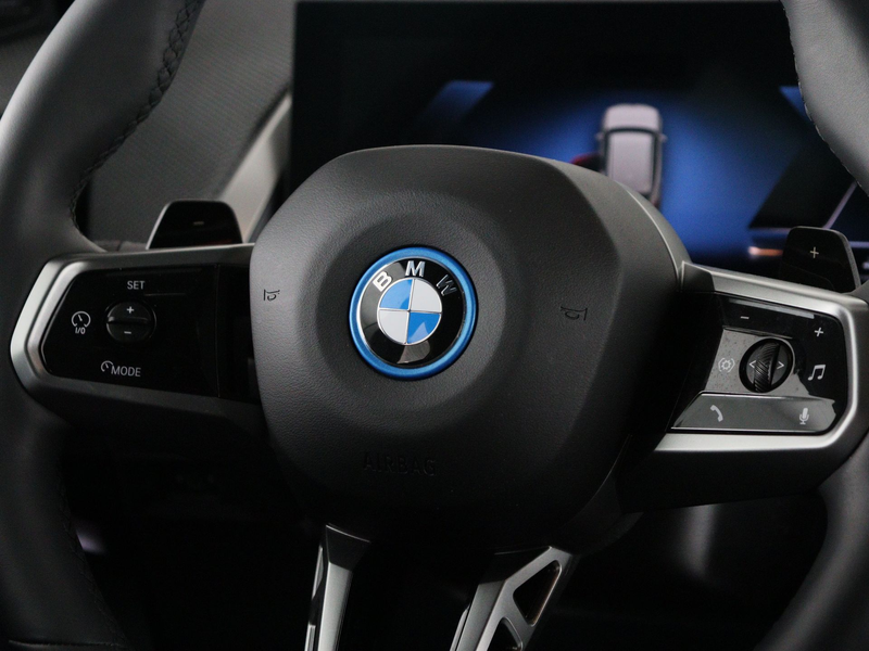 BMW X3 30e xDrive — photo 3
