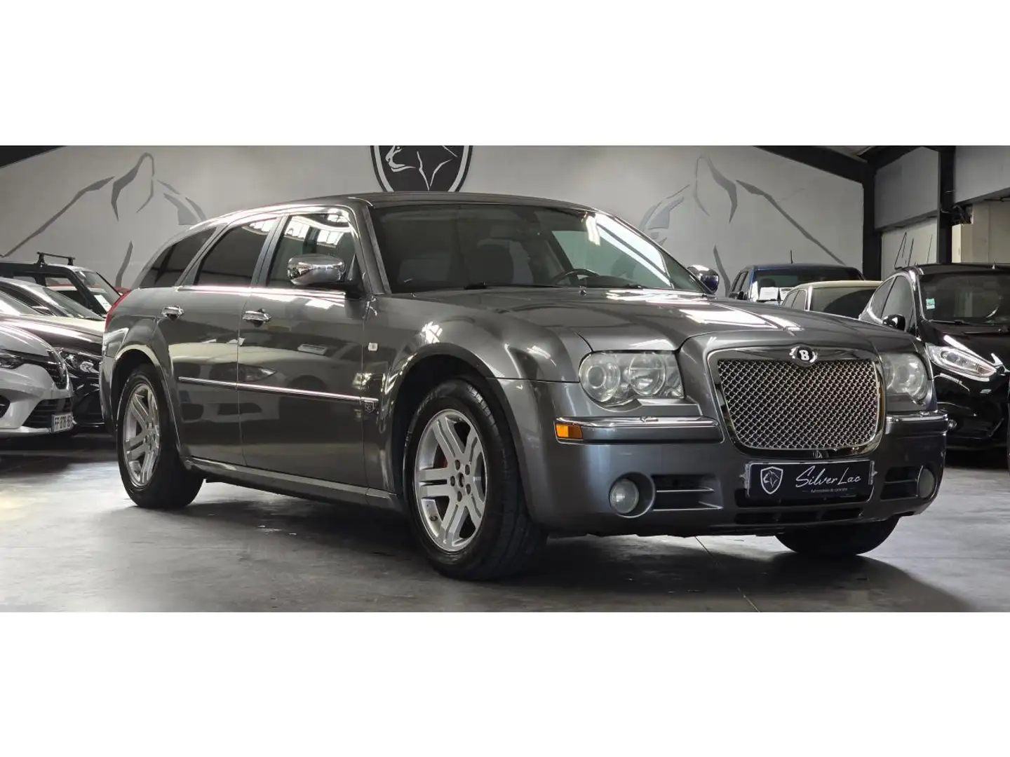 Chrysler 300C TOURING 2.7 V6 193 BVA / 2 JEUX DE JANTES Gris - 1