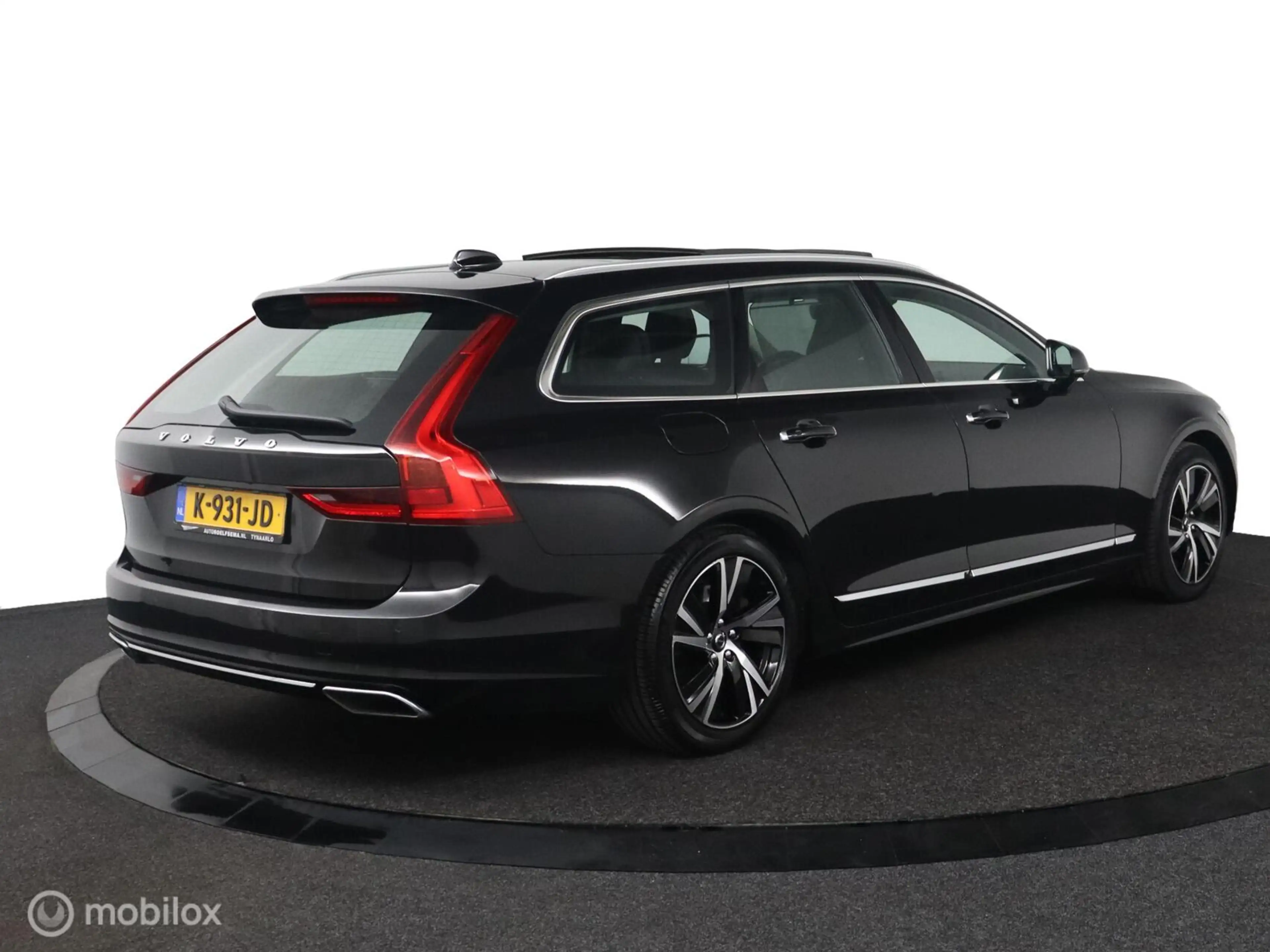 Volvo V90 2.0 T4 Inscription | Massage | Panoramadak | BLISS — photo 3