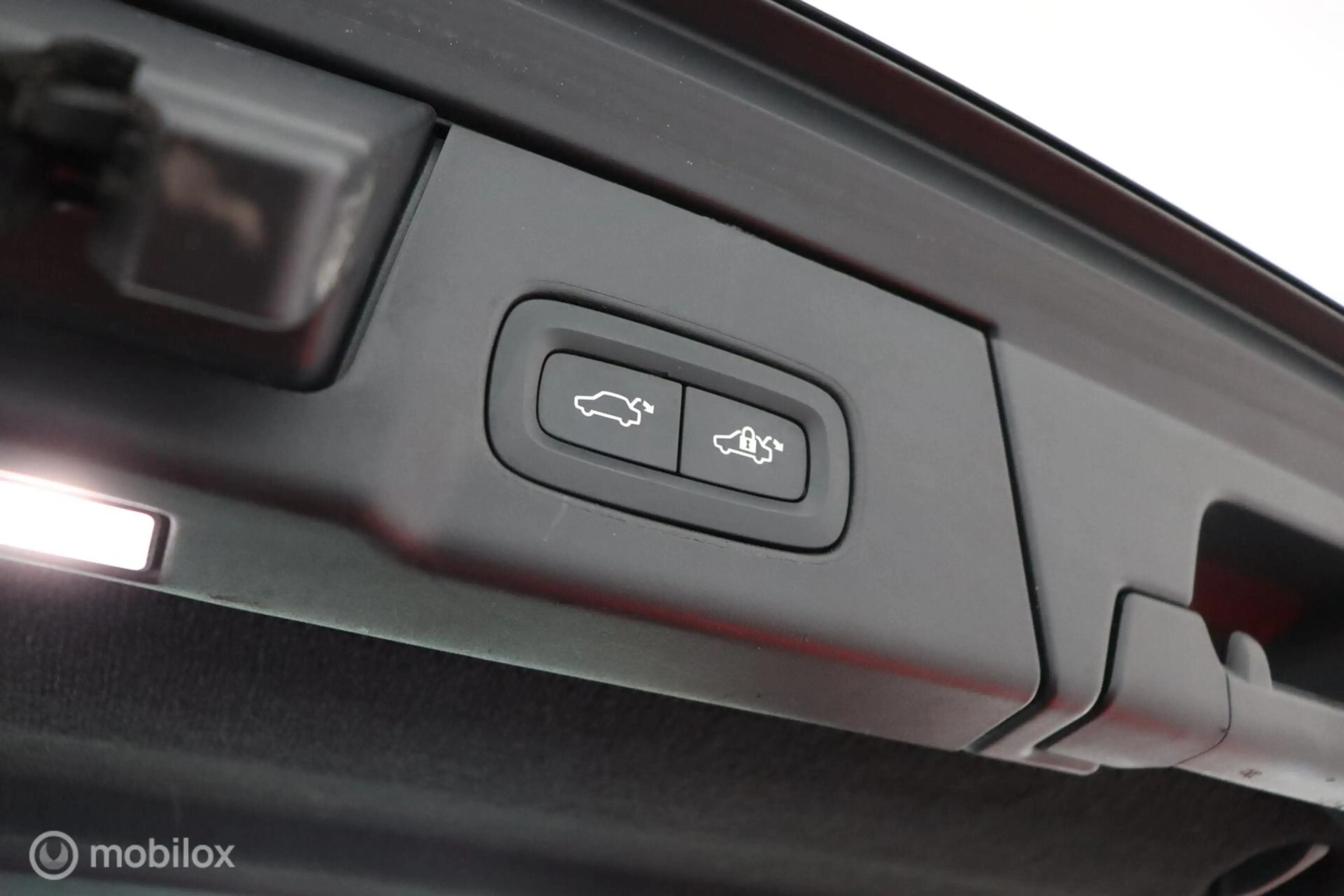 Volvo V90 2.0 T4 Inscription | Massage | Panoramadak | BLISS — photo 31
