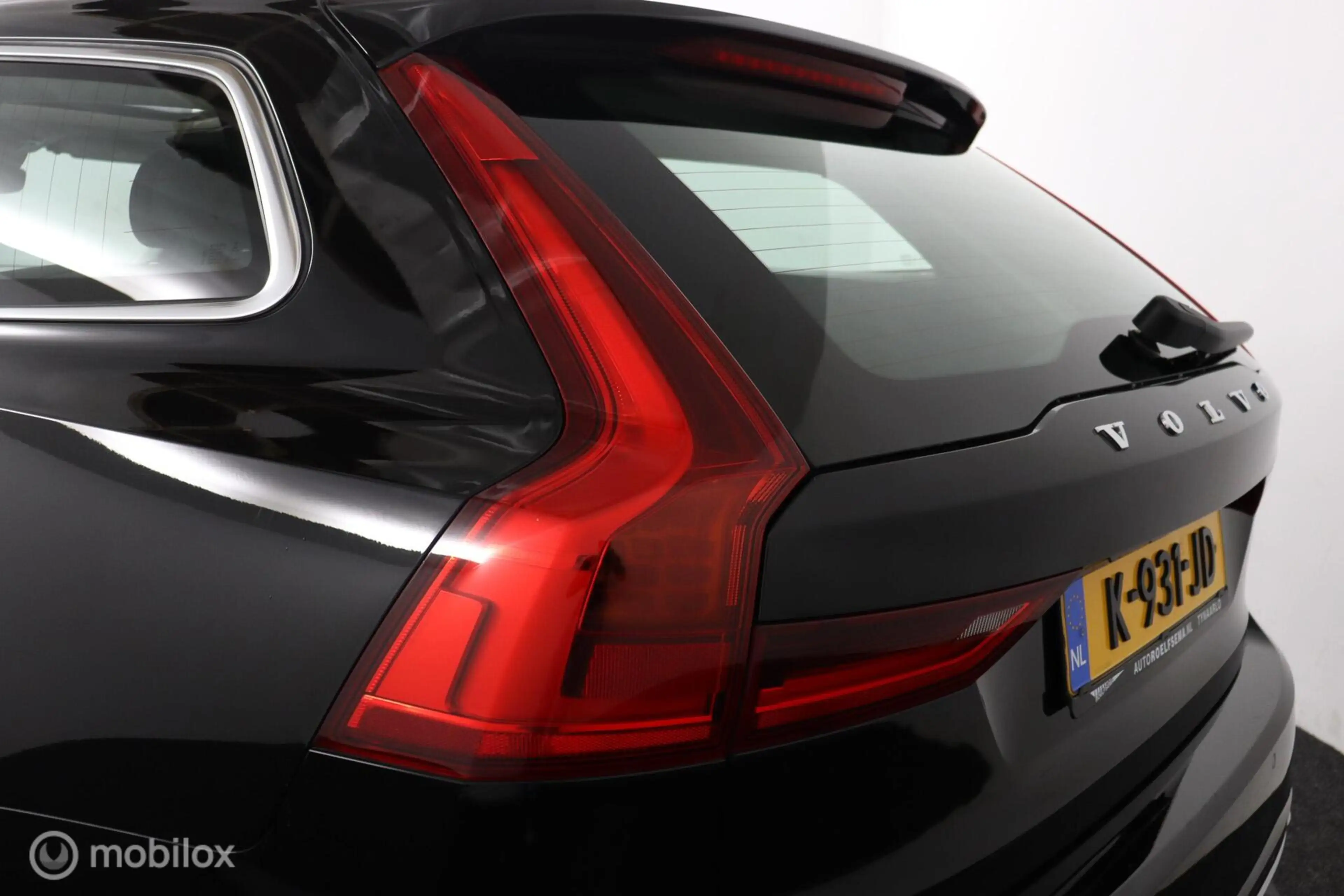 Volvo V90 2.0 T4 Inscription | Massage | Panoramadak | BLISS — photo 35