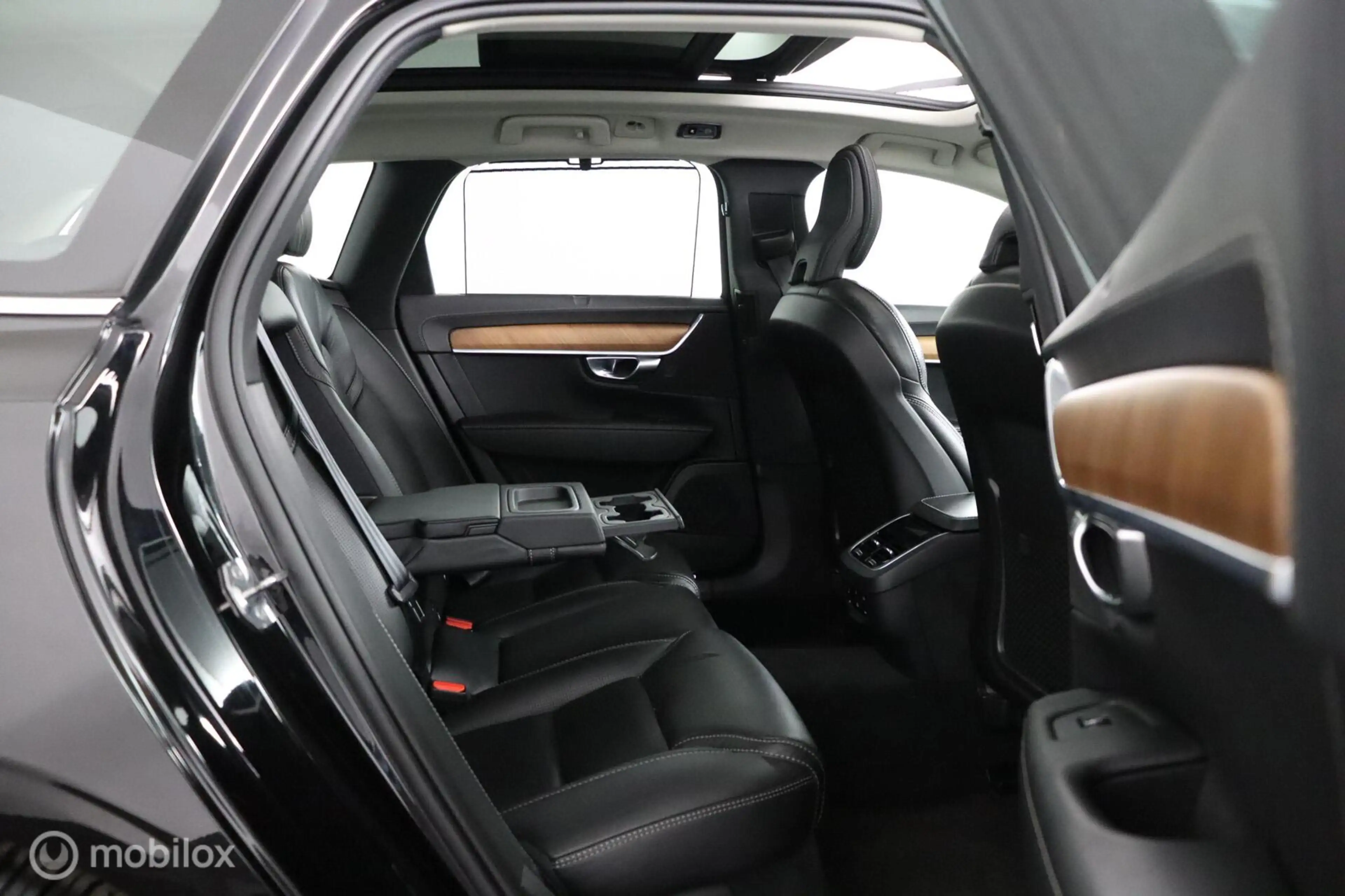 Volvo V90 2.0 T4 Inscription | Massage | Panoramadak | BLISS — photo 29
