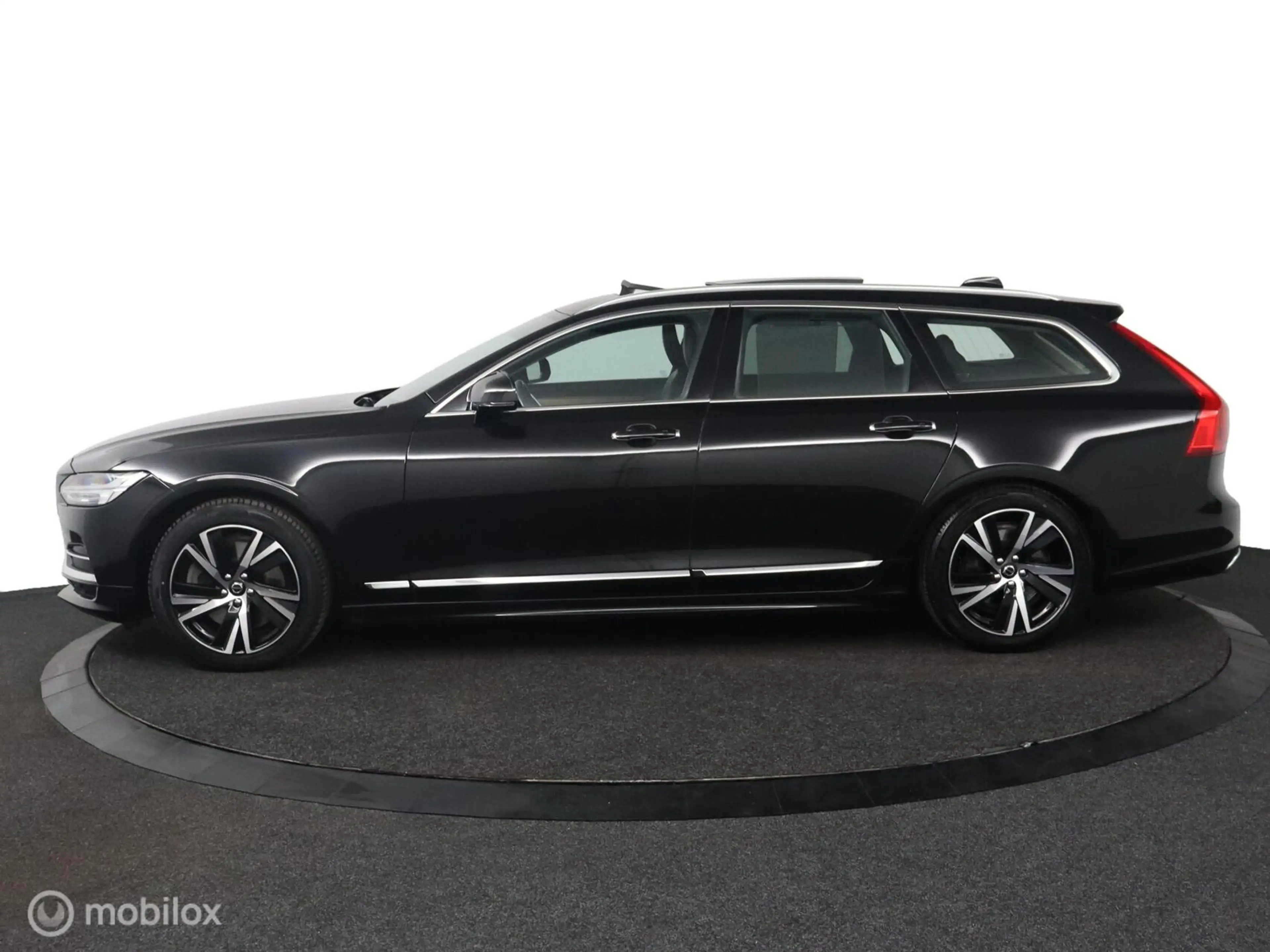 Volvo V90 2.0 T4 Inscription | Massage | Panoramadak | BLISS — photo 2