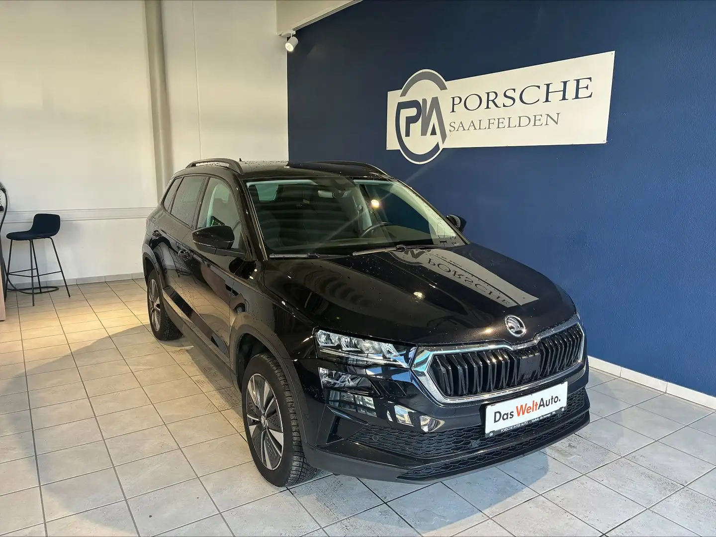 Skoda Karoq Ambition TSI Schwarz - 1
