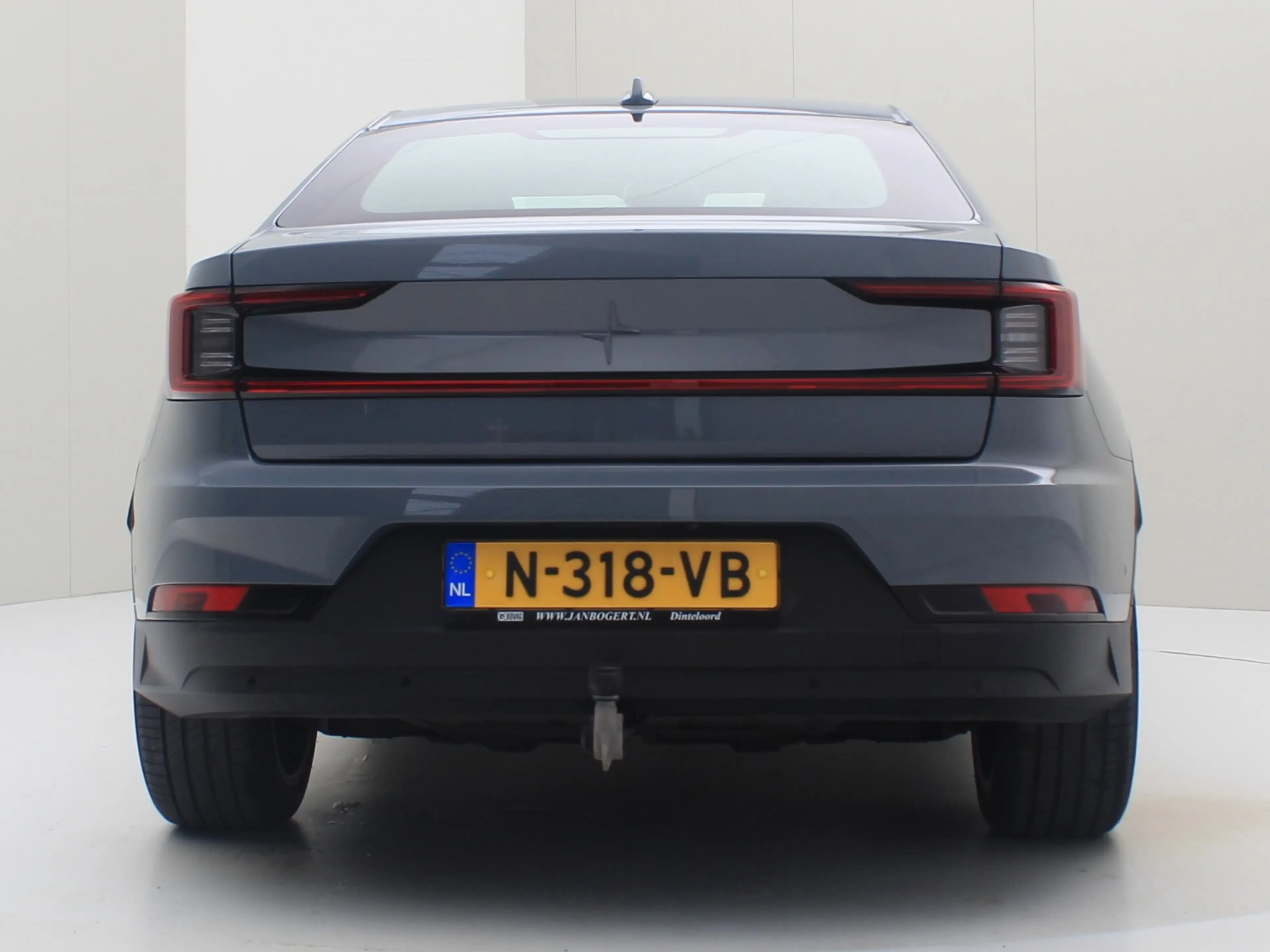 Polestar 2 Standard Range Single Motor 224PK 94.1% SoH [ TREK — photo 6