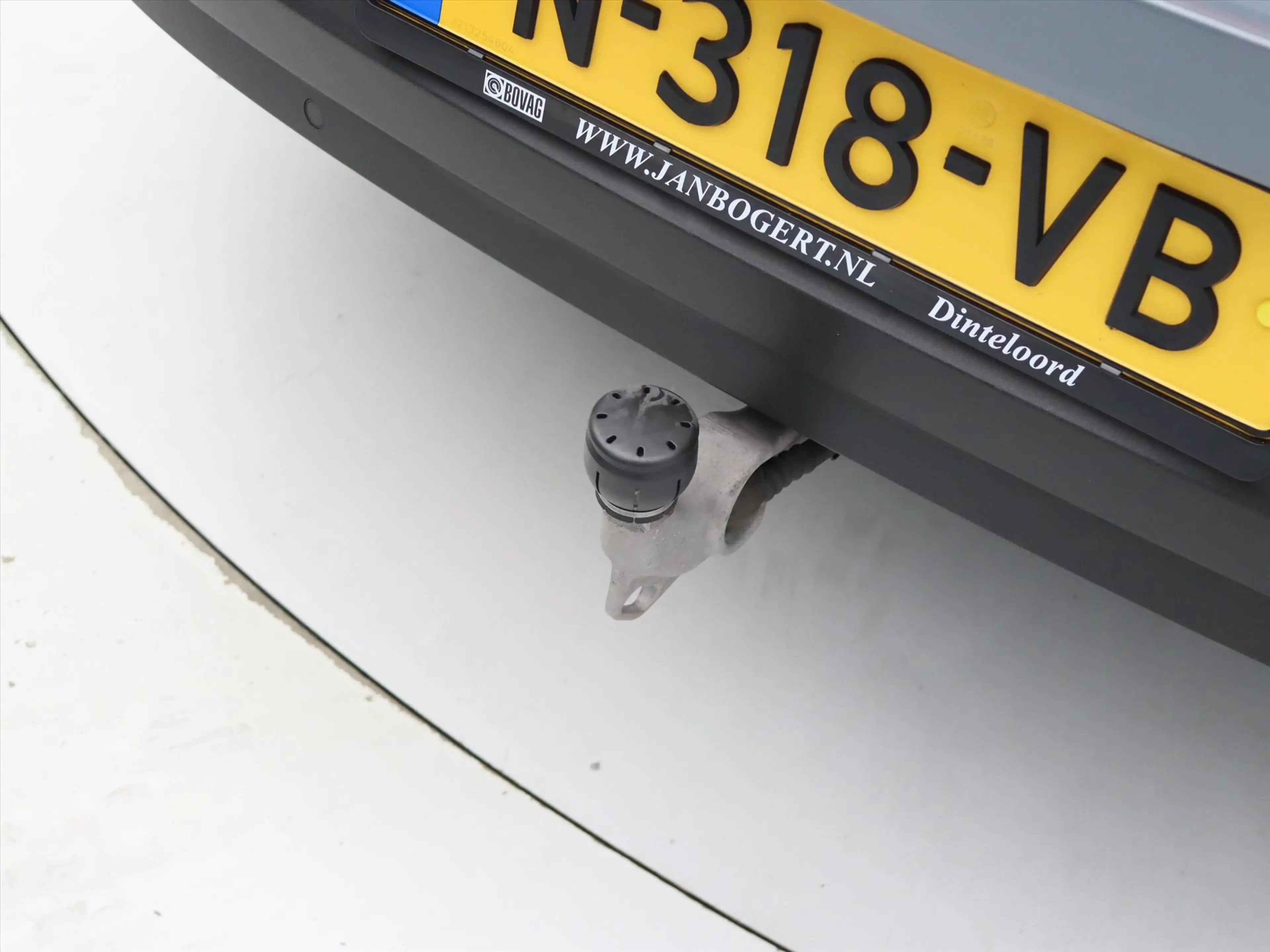 Polestar 2 Standard Range Single Motor 224PK 94.1% SoH [ TREK — photo 8
