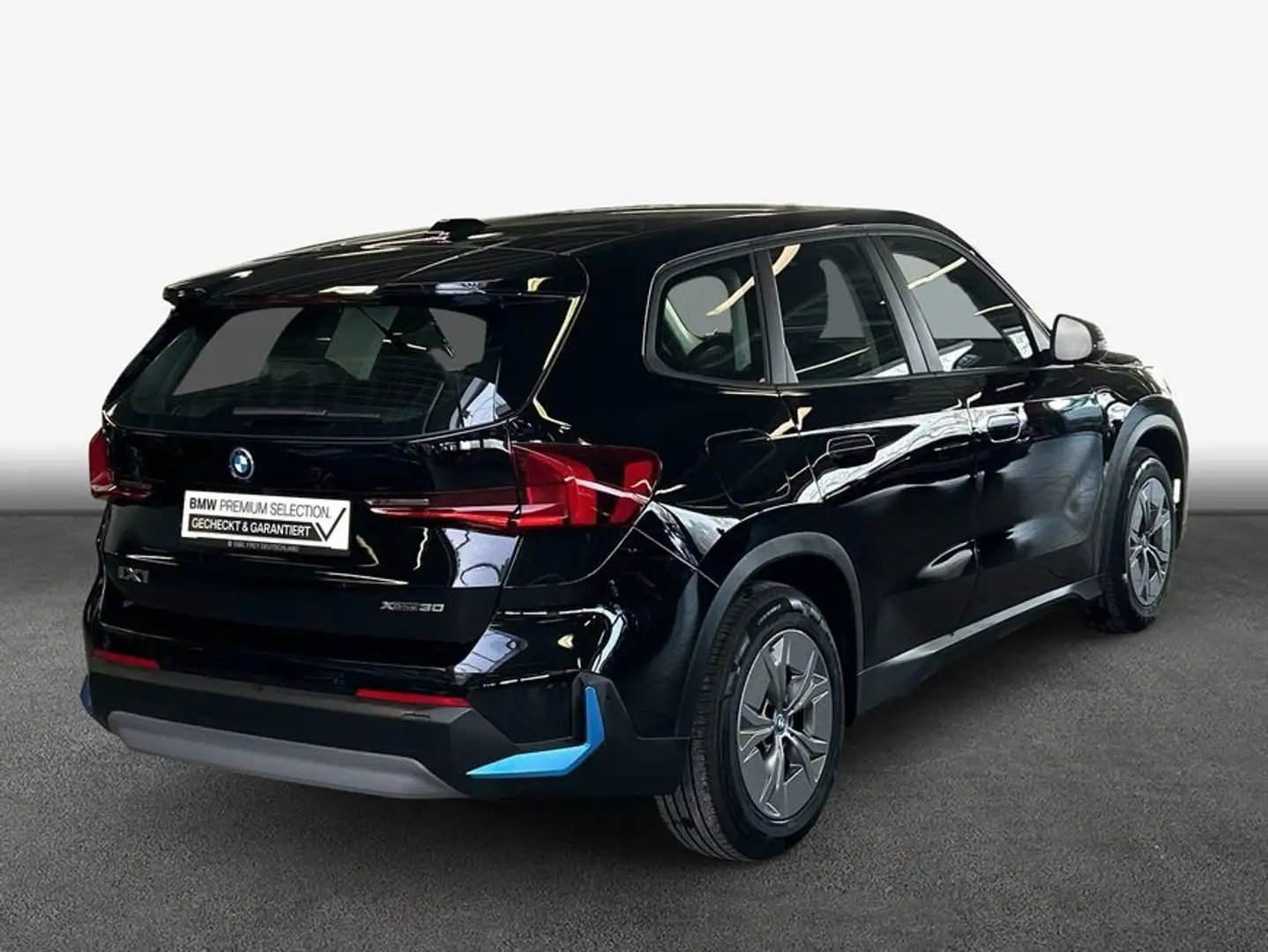 BMW iX1 xDrive30 SHZ* Schwarz - 2