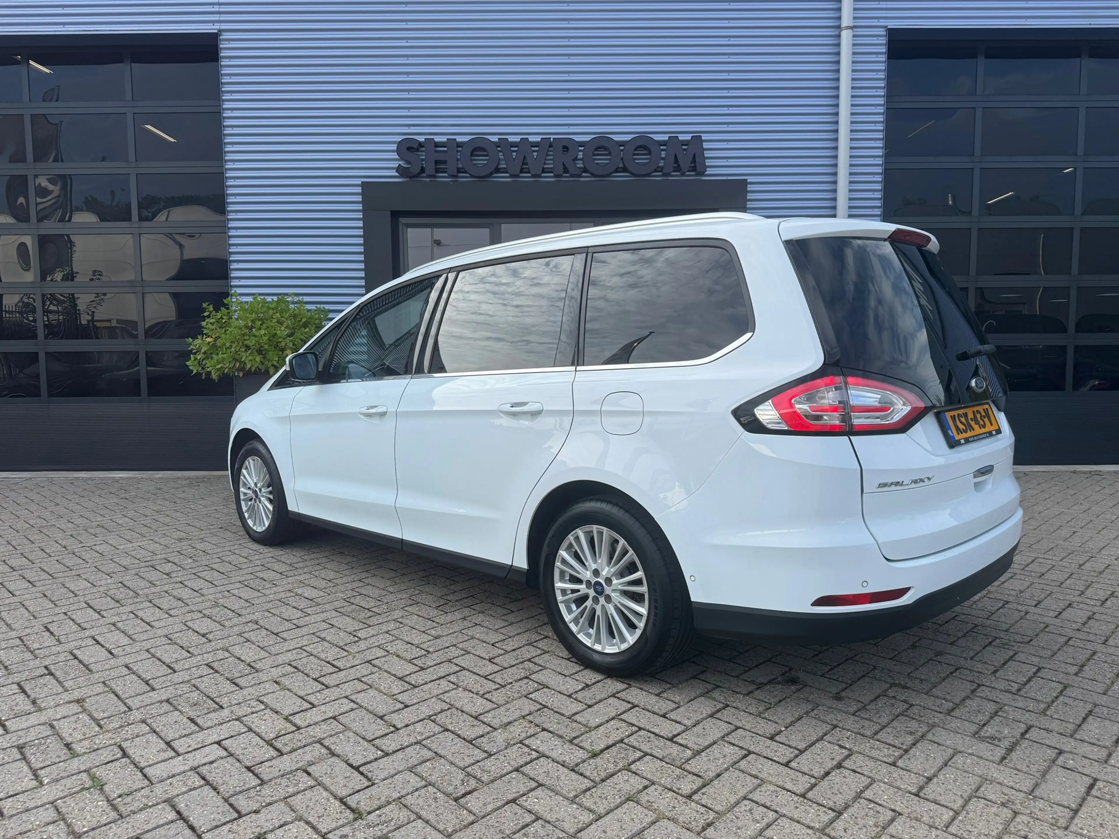 Ford Galaxy 1.5 Titanium| 7 Persoons|PDC|Navi|Cruise|Applecarp — photo 5