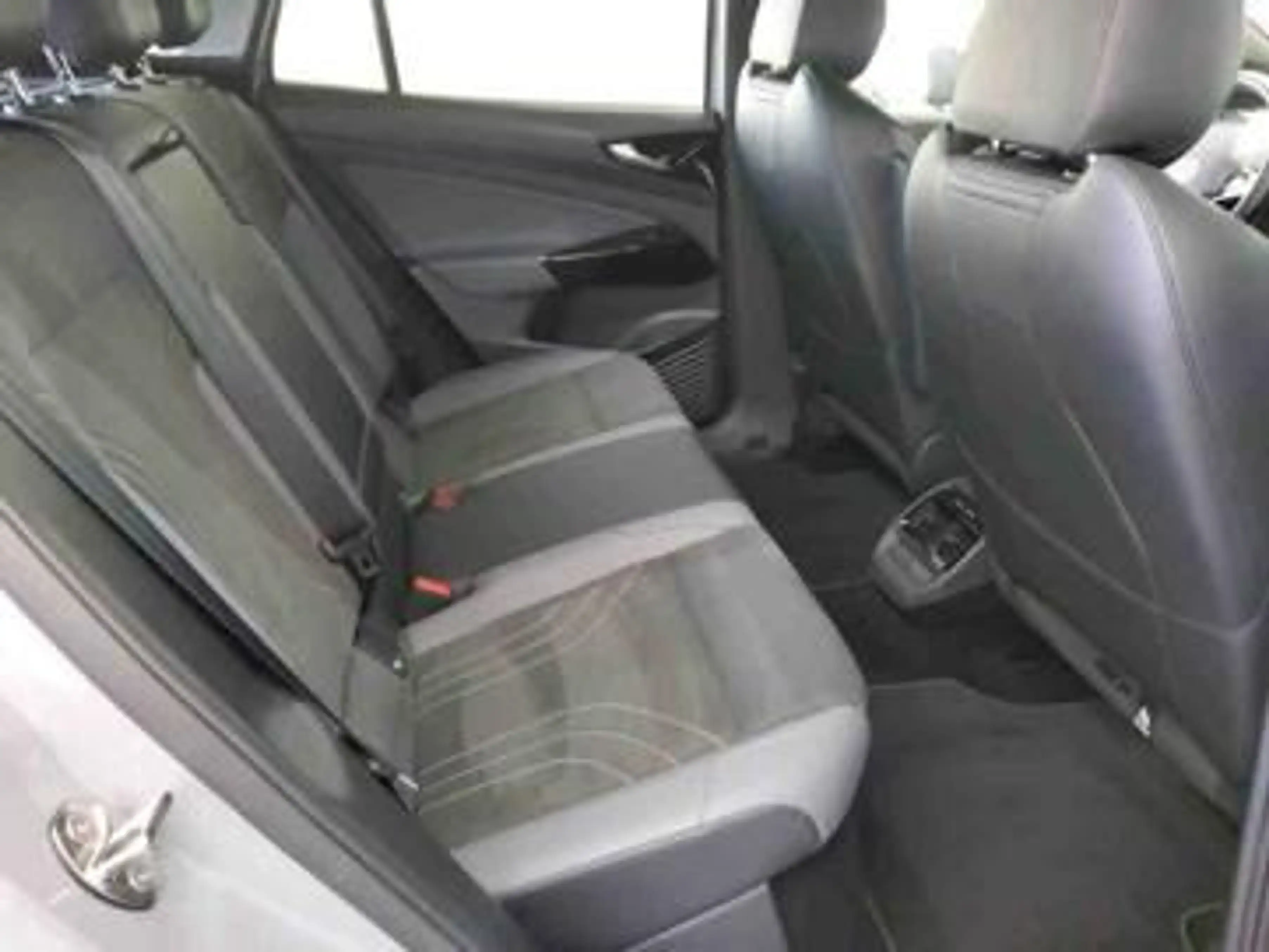 Volkswagen ID.4 MOVE — photo 8