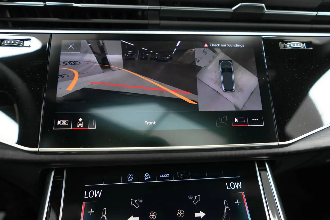Audi Q7 снимка Audi Q7