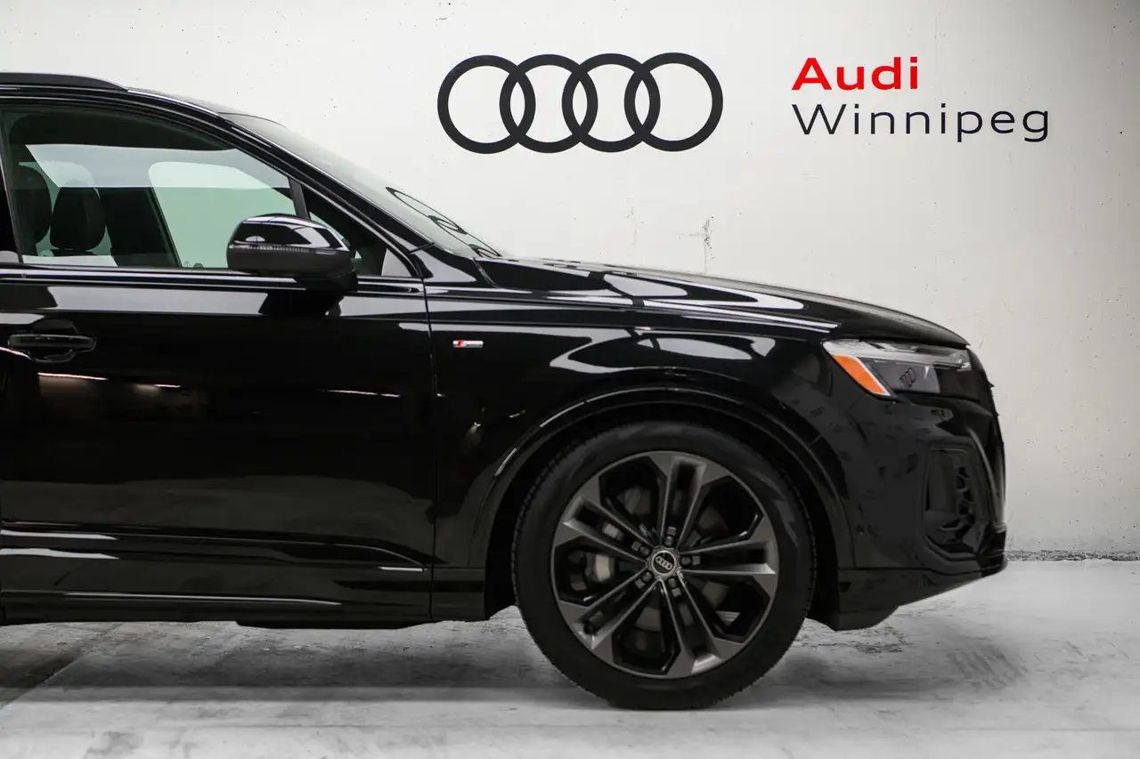 Audi Q7 снимка Audi Q7
