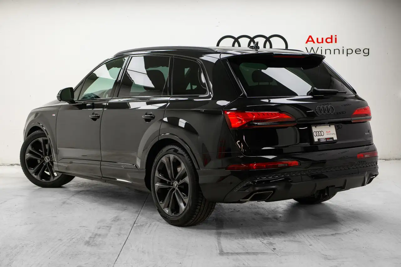Audi Q7 снимка Audi Q7