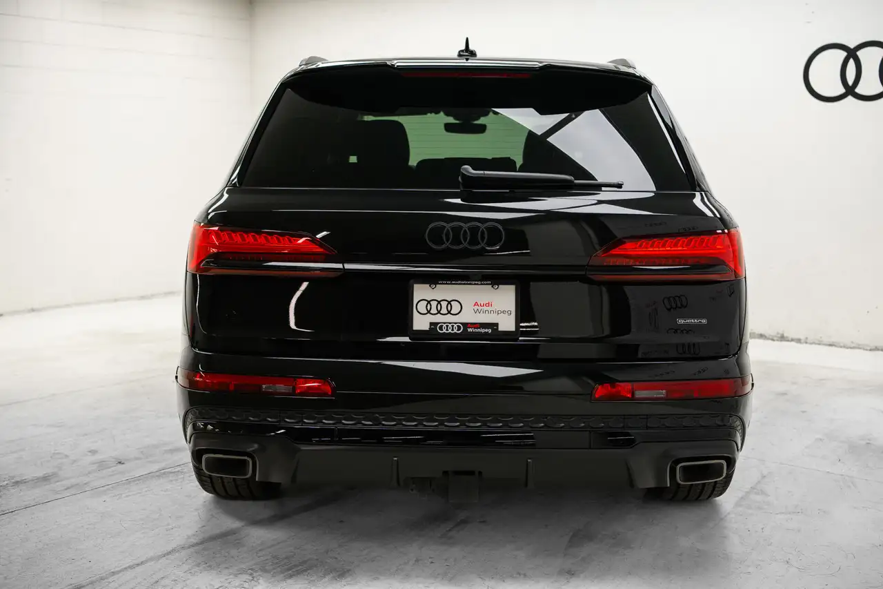 Audi Q7 снимка Audi Q7