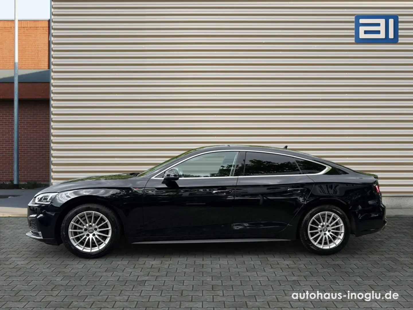 Audi A5 Sportback 190PS AUT. SLINE SPORT LED NAVI SHZ Schwarz - 2