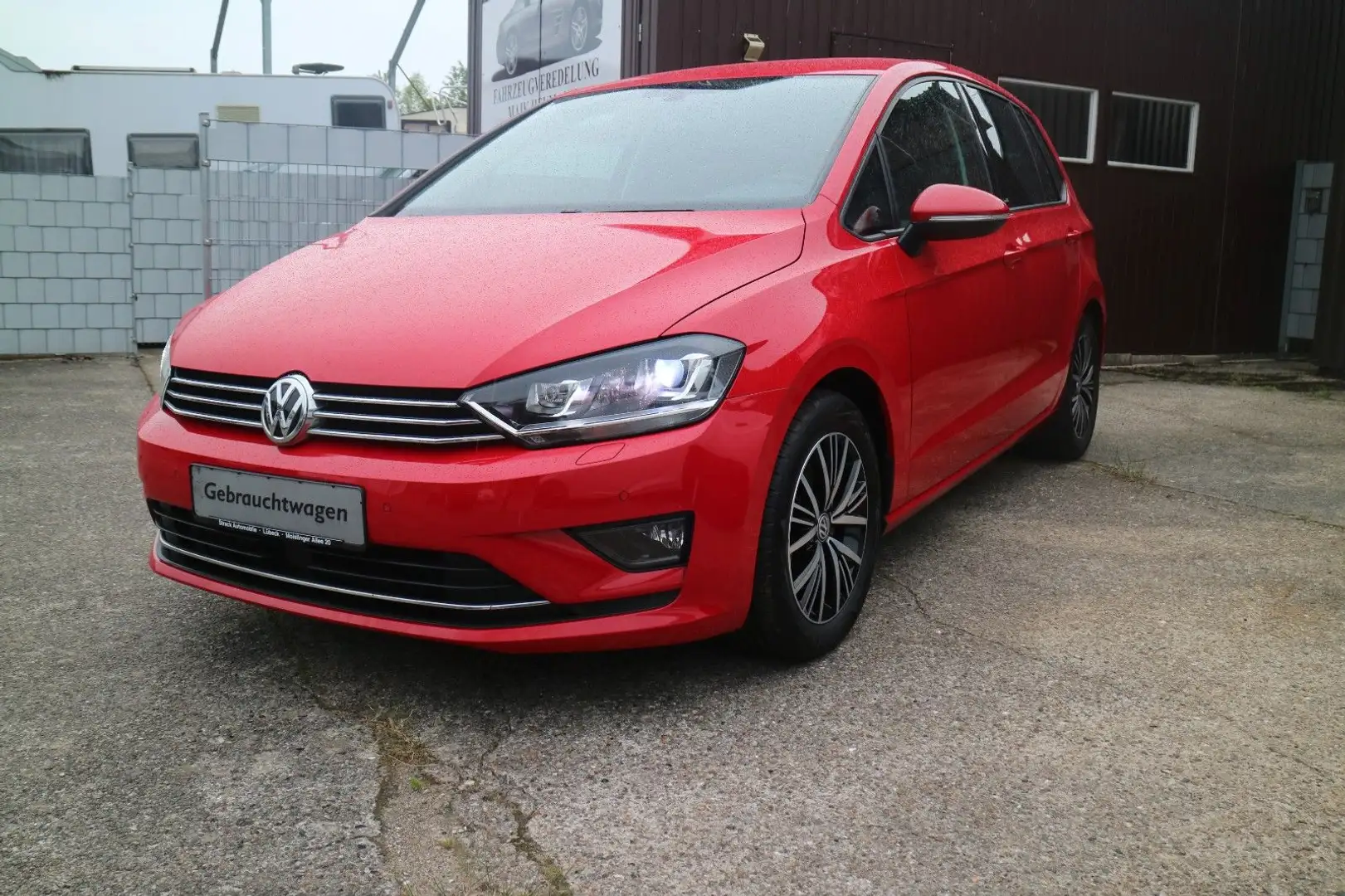 Volkswagen Golf Sportsvan VII Allstar 1.HD/S-HEFT/STHZ/XENO Rood - 1