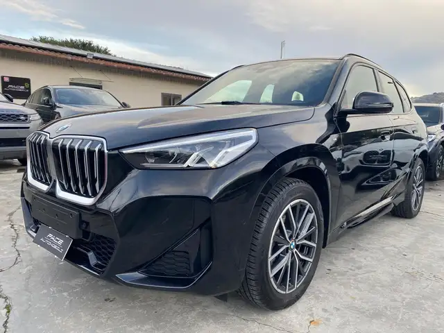BMW X1 view 4