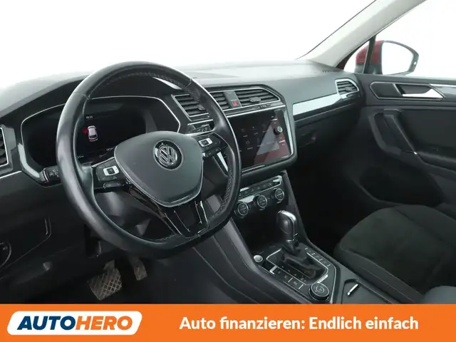 Volkswagen Tiguan view 11