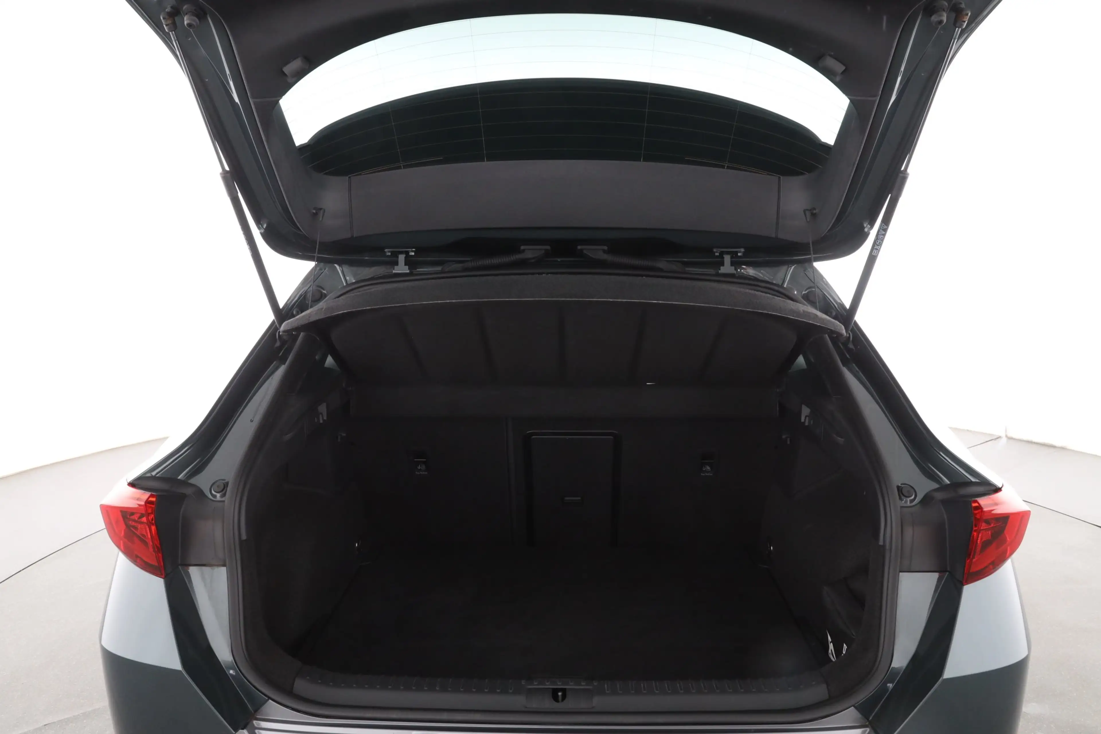 CUPRA Formentor 1.5 TSI DSG | NAVI | AHK | LED | — photo 10