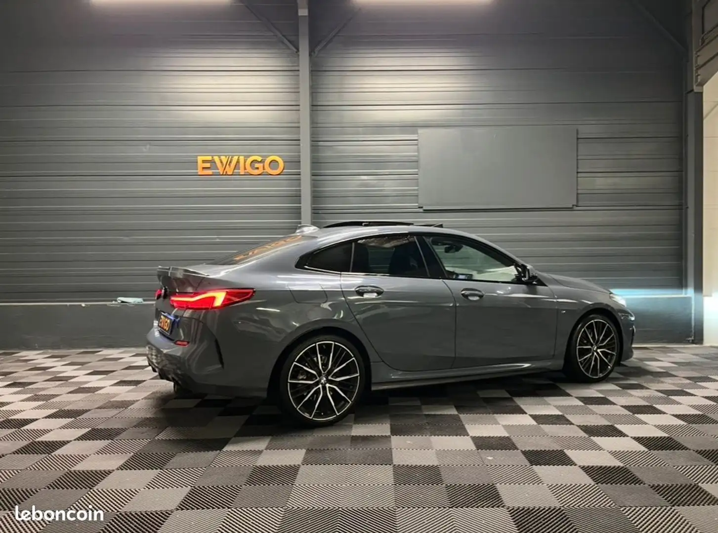 BMW 220 serie 2.0 220 d 190 m-sport bva Grijs - 2