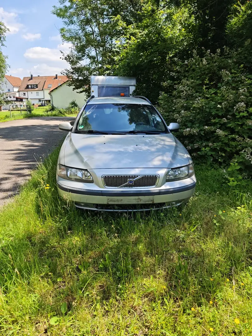 Volvo V70 - 2