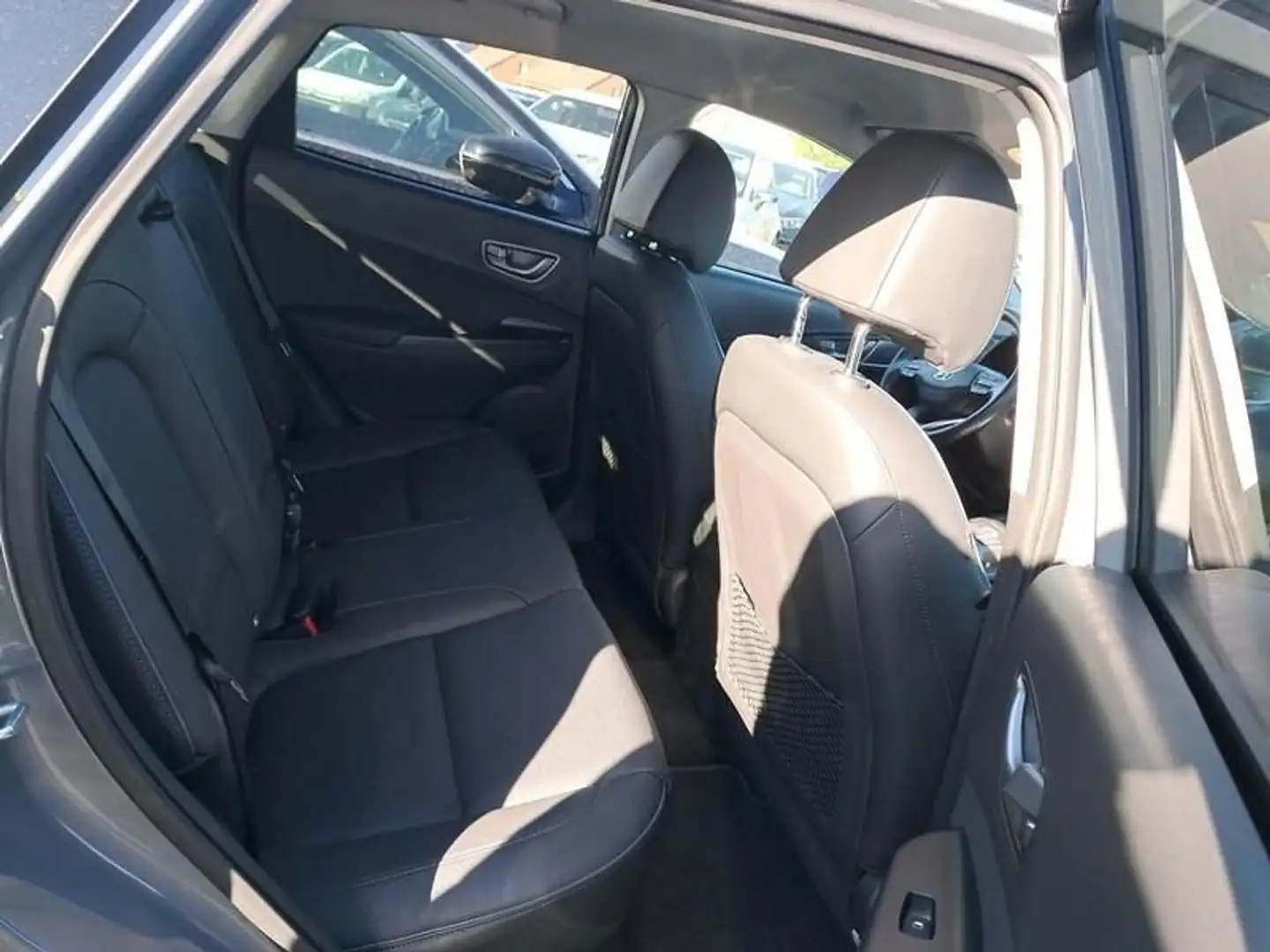 Hyundai KONA 150 kW / 204 CV  Electrique - 2