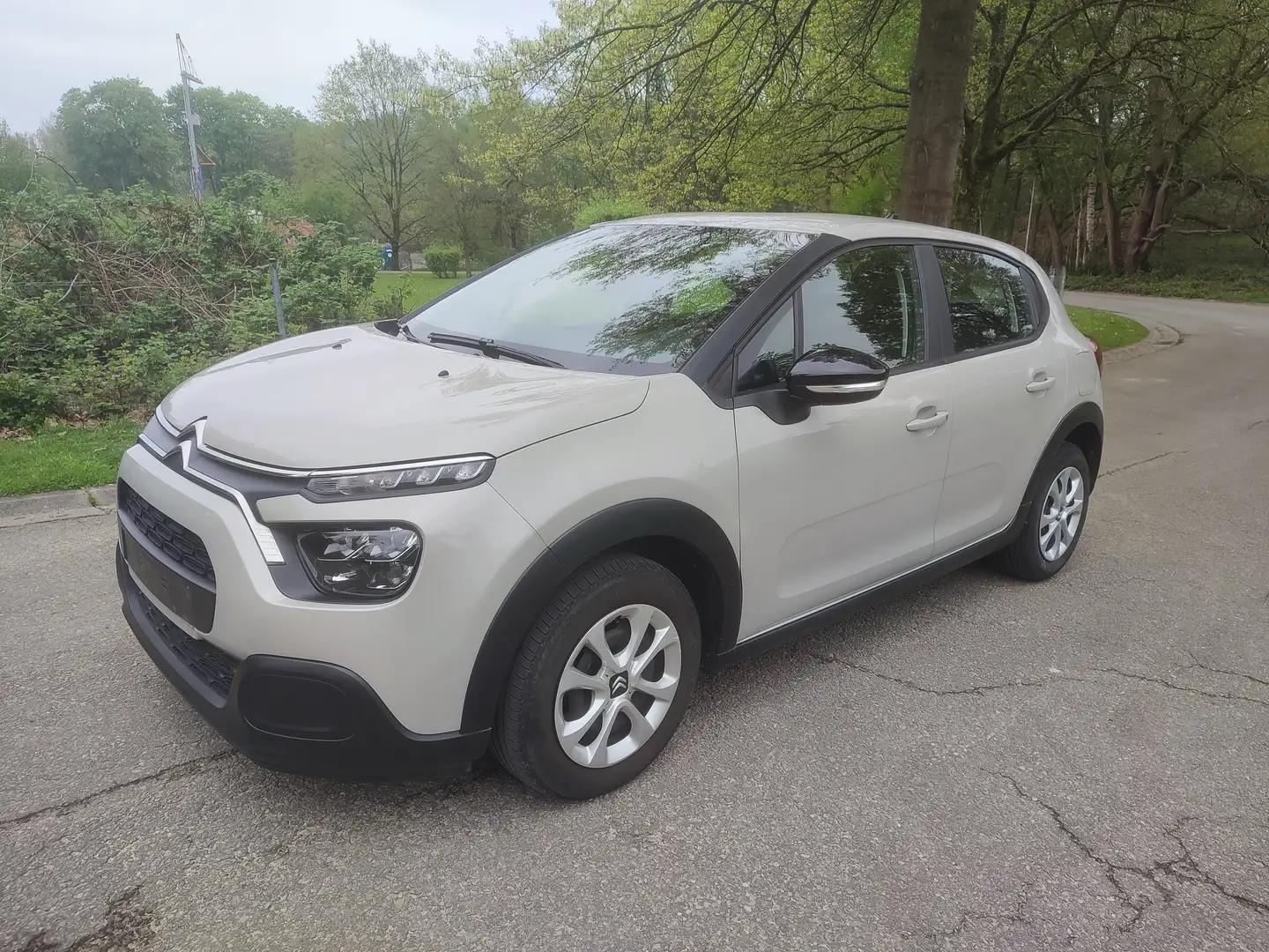 Citroen C3 1.2i PureTech Live GARANTIE 12 MOIS +CT+CARPASS OK Beige - 1