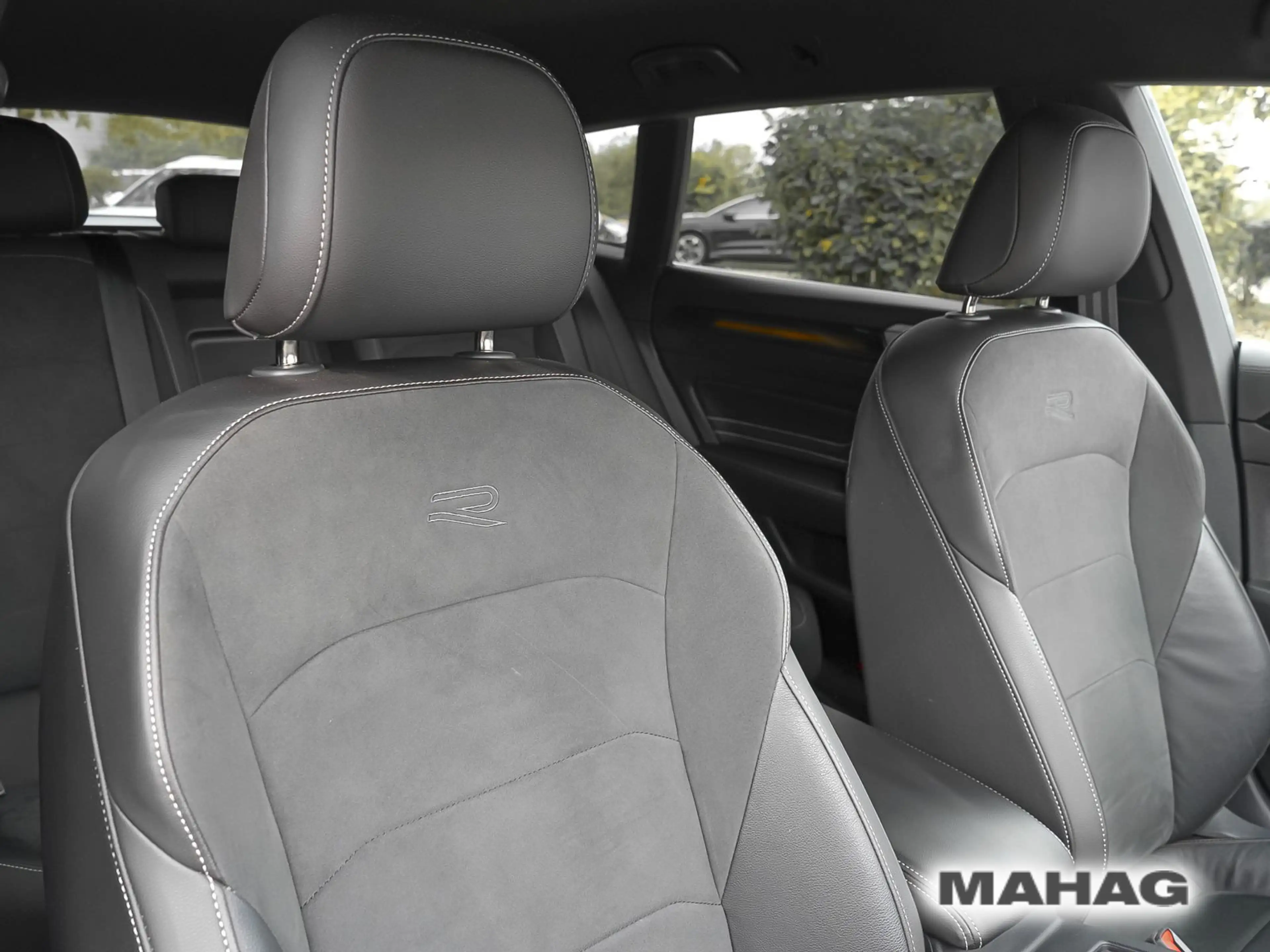 Volkswagen Arteon R-Line 2.0 TSI 4MOT IQ.Lig — photo 15