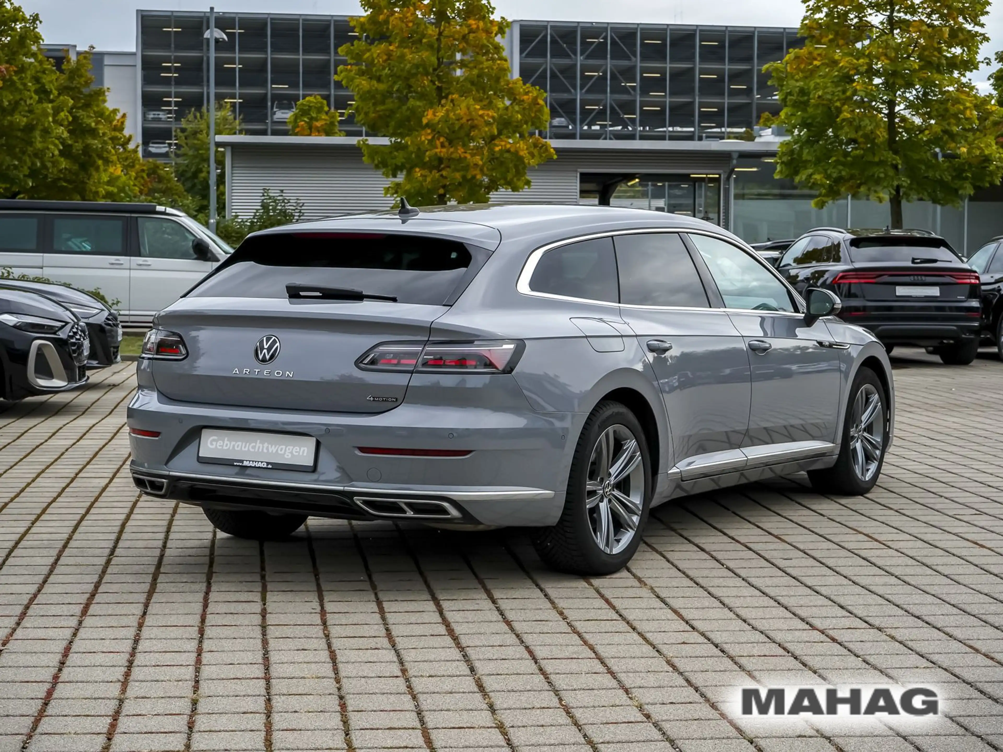 Volkswagen Arteon R-Line 2.0 TSI 4MOT IQ.Lig — photo 6