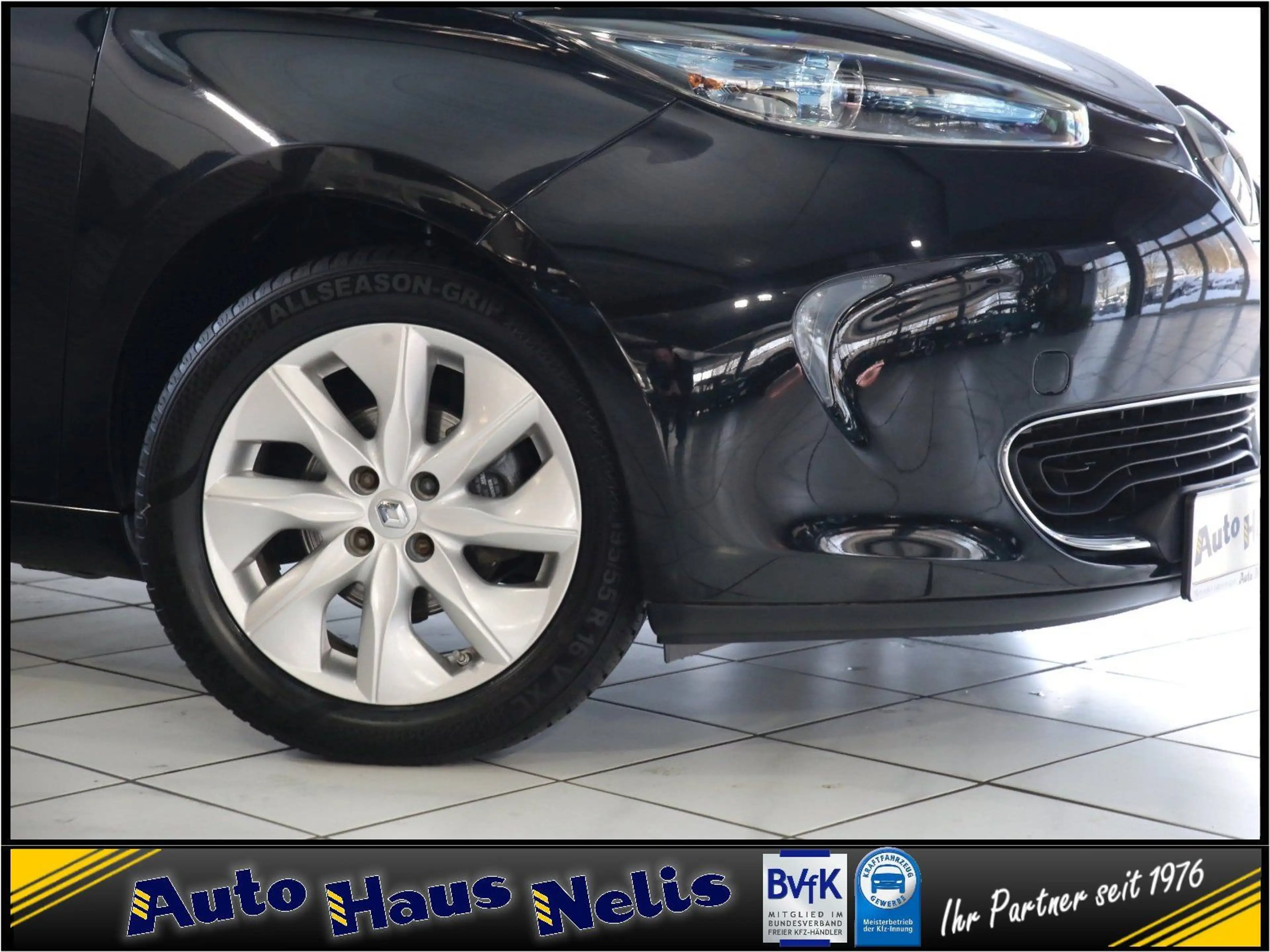 Renault ZOE Intens Navi R-Cam PDC Keyless — photo 2