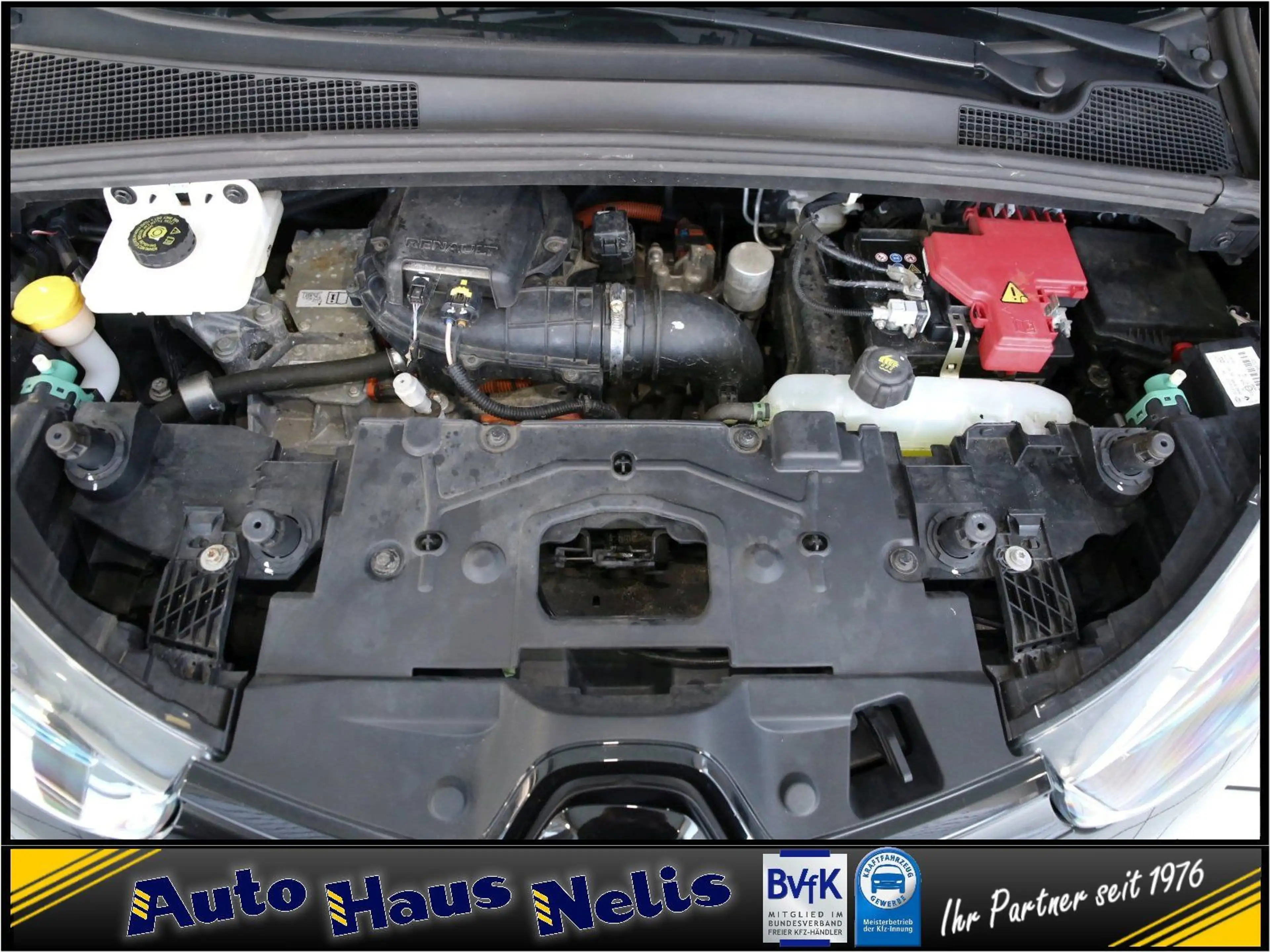 Renault ZOE Intens Navi R-Cam PDC Keyless — photo 15