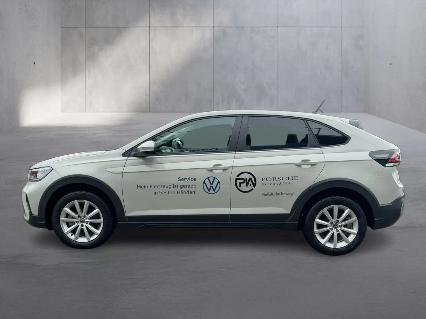 Volkswagen Taigo 4Me TSI Grau - 2