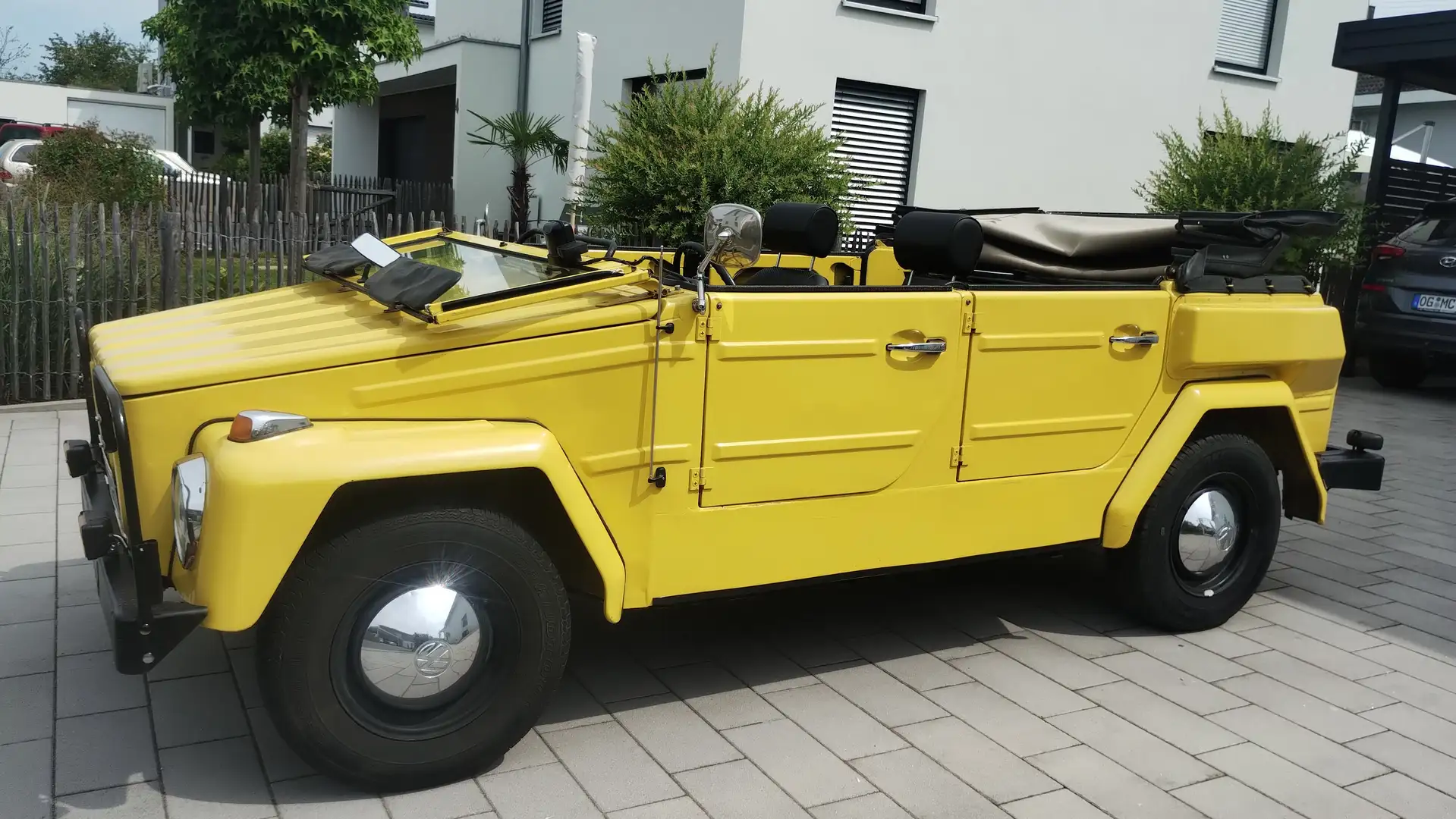 Volkswagen 181 Жовтий - 2