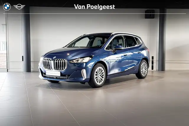 BMW 225 2 Serie Active Tourer 225e xDrive | Stoelverwaming