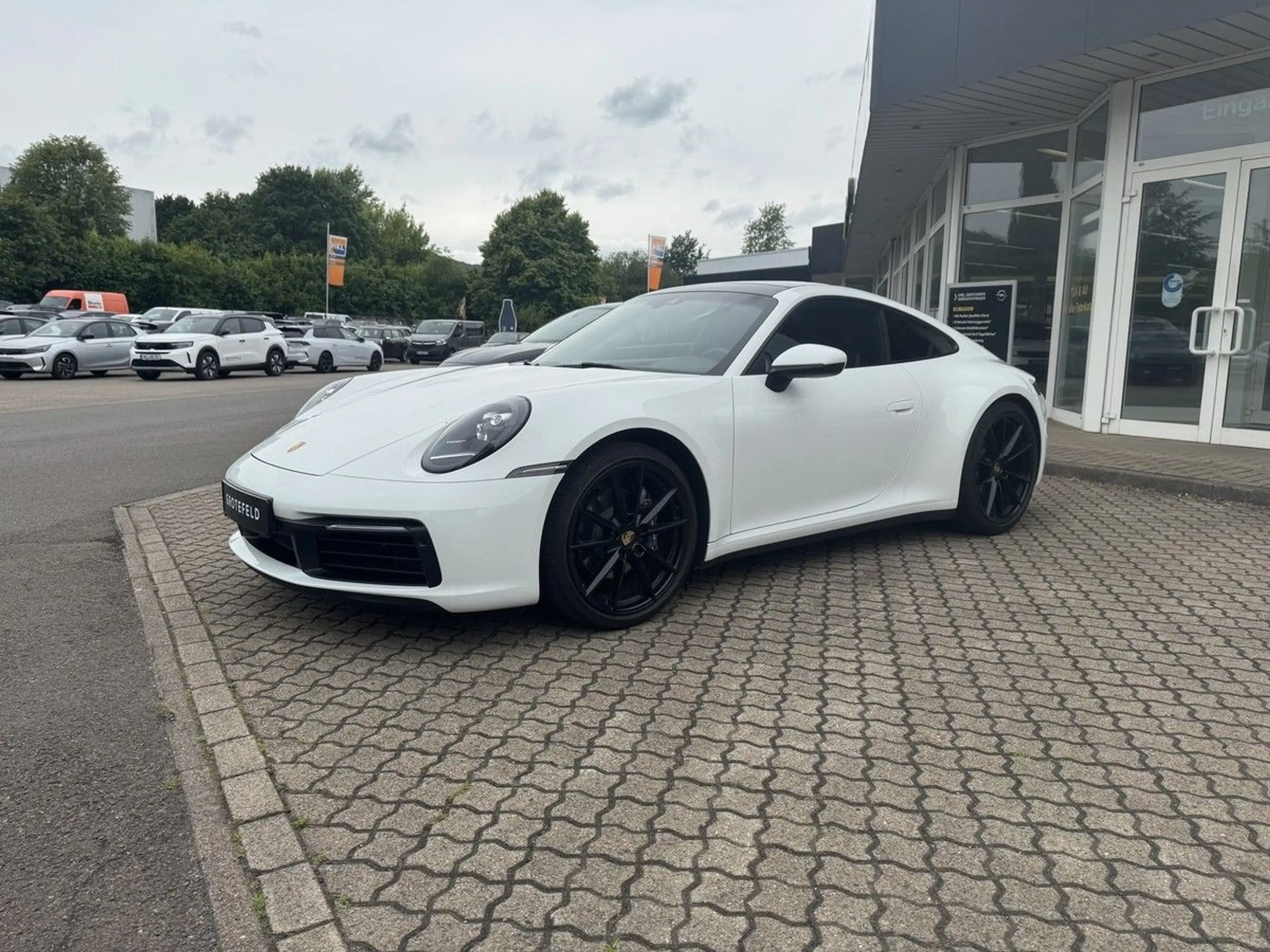 Porsche 911 Carrera 3.0 OPF (EURO 6d) — photo 2