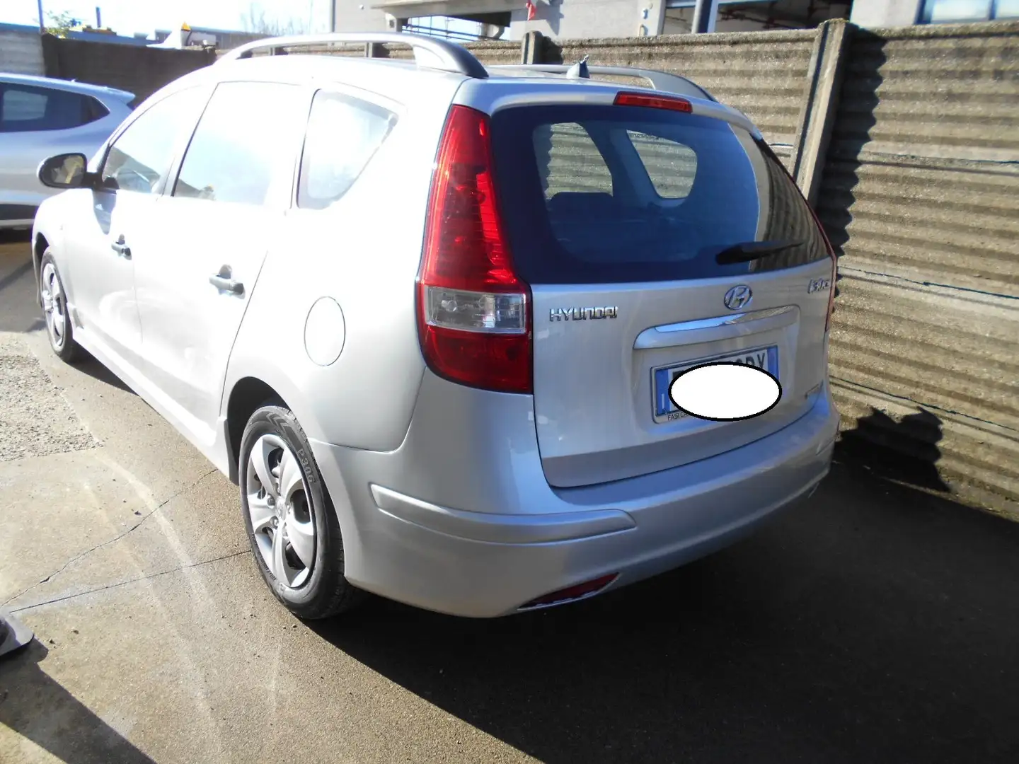 Hyundai i30 i30 CW 1.6 crdi Comfort Argento - 2