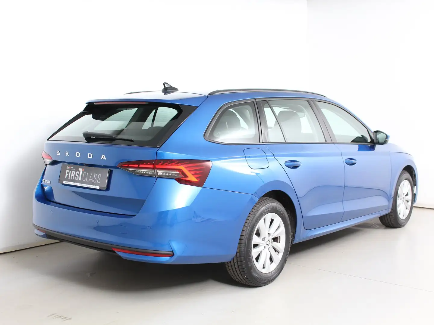 Skoda Octavia Selection TDI DSG Blau - 2