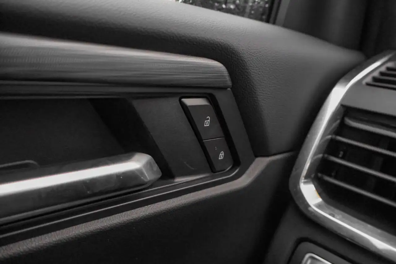 GMC Acadia снимка GMC Acadia