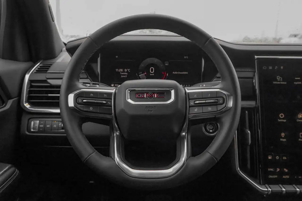 GMC Acadia снимка GMC Acadia