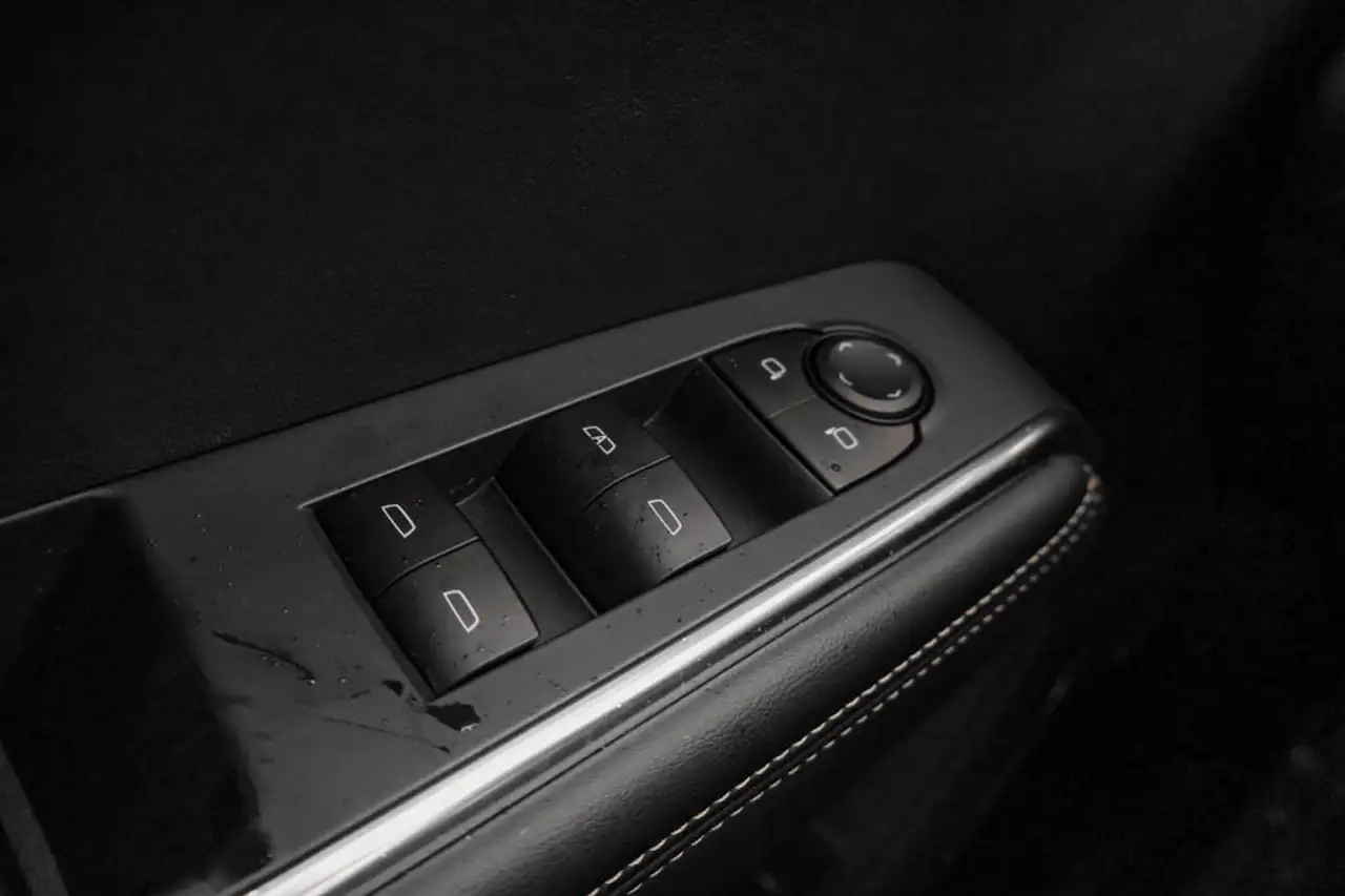 GMC Acadia снимка GMC Acadia