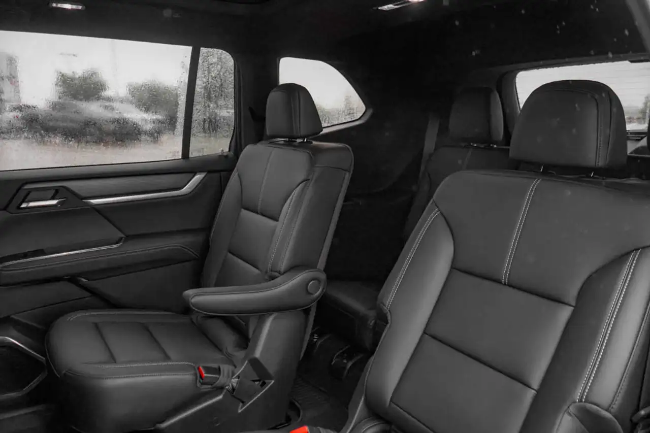 GMC Acadia снимка GMC Acadia